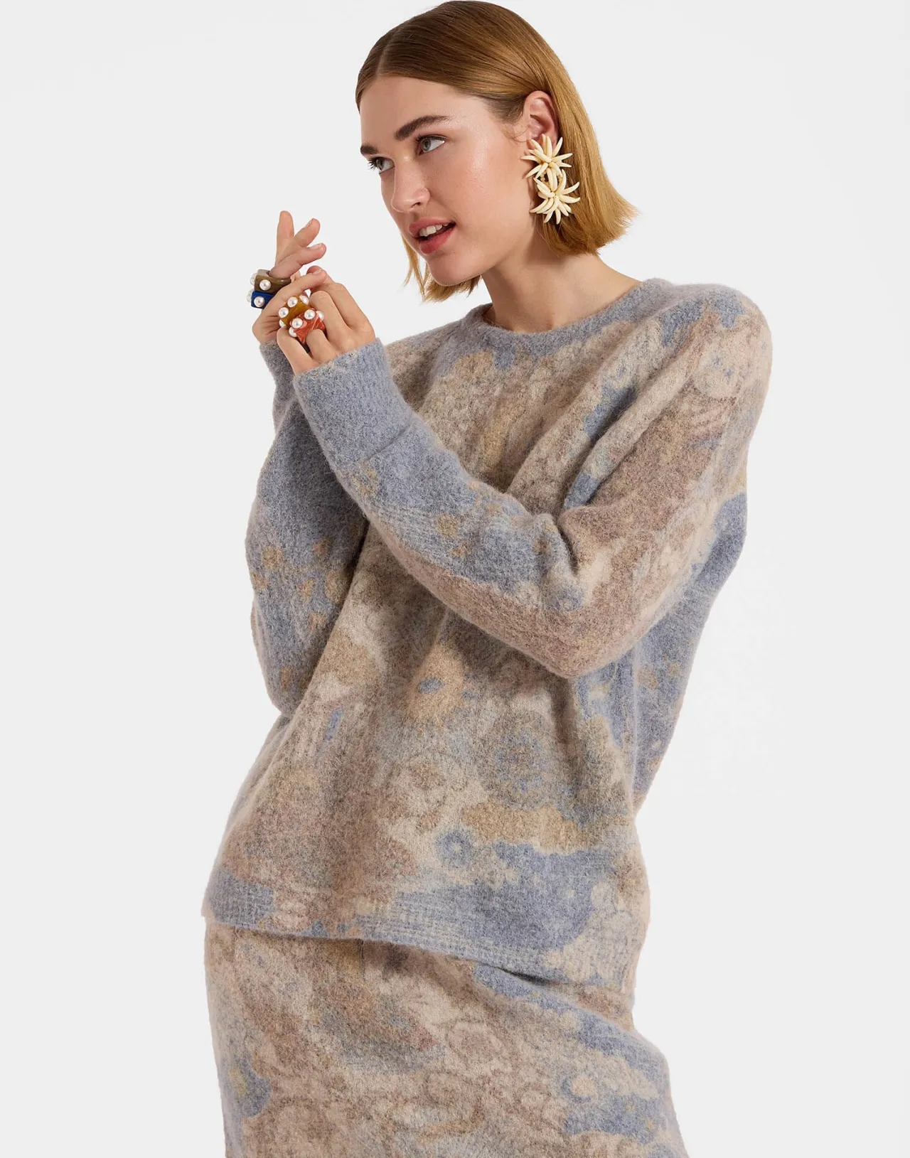 Maglione Oversize La DoubleJ in Lana Mista - Blu Cielo Morbido con Design Avvolgente