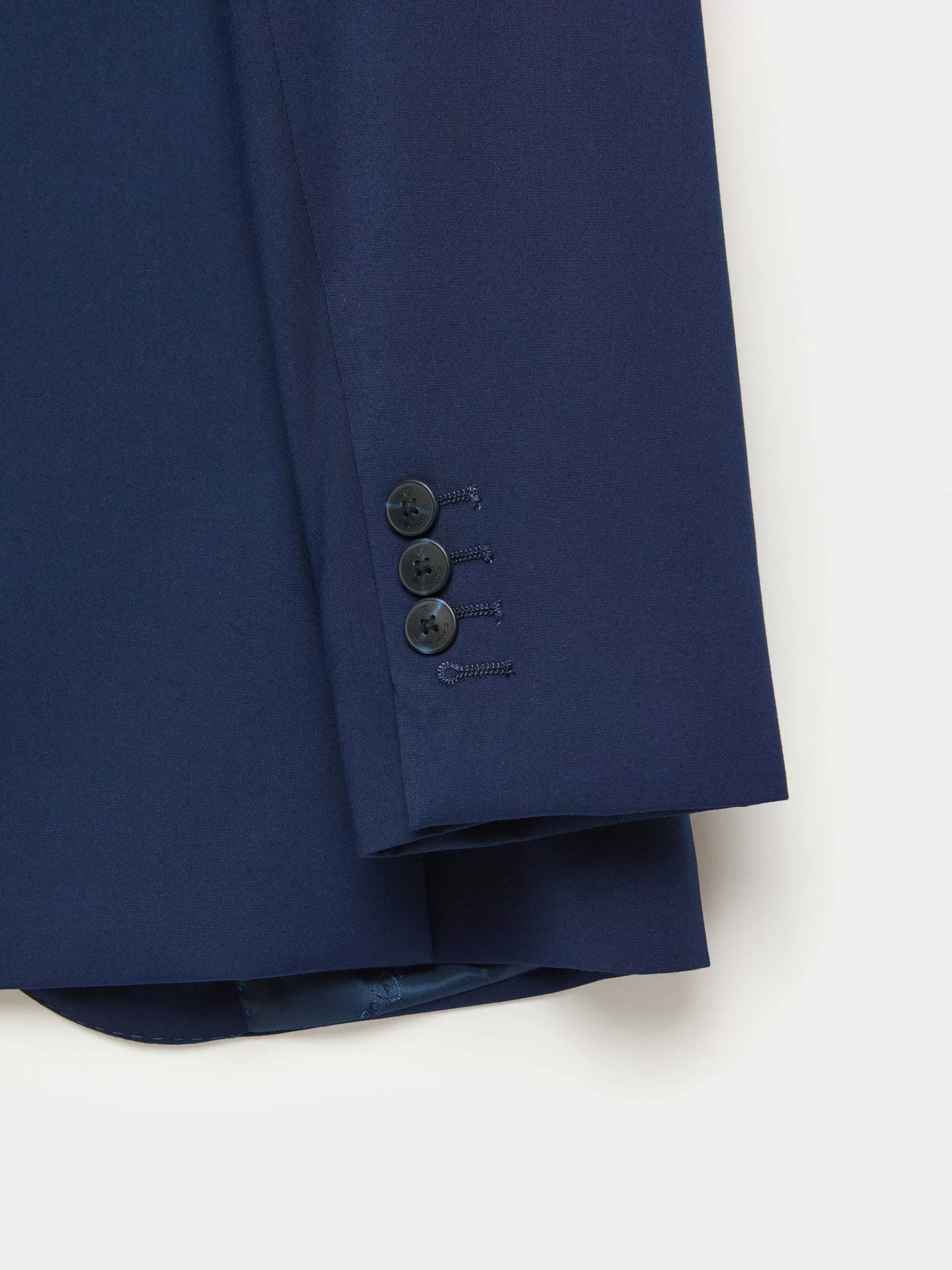 Abiti Uomo Alvaro Moreno – Americana Slim Fit in Tessuto Liscio con Taglio Moderno