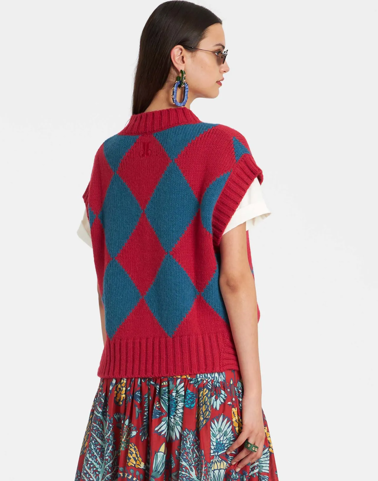 Elegante Gilet La DoubleJ in Pura Lana con Motivo Diamante - Fantasia Bordeaux e Blu Elettrico per Look All'Ultima Moda