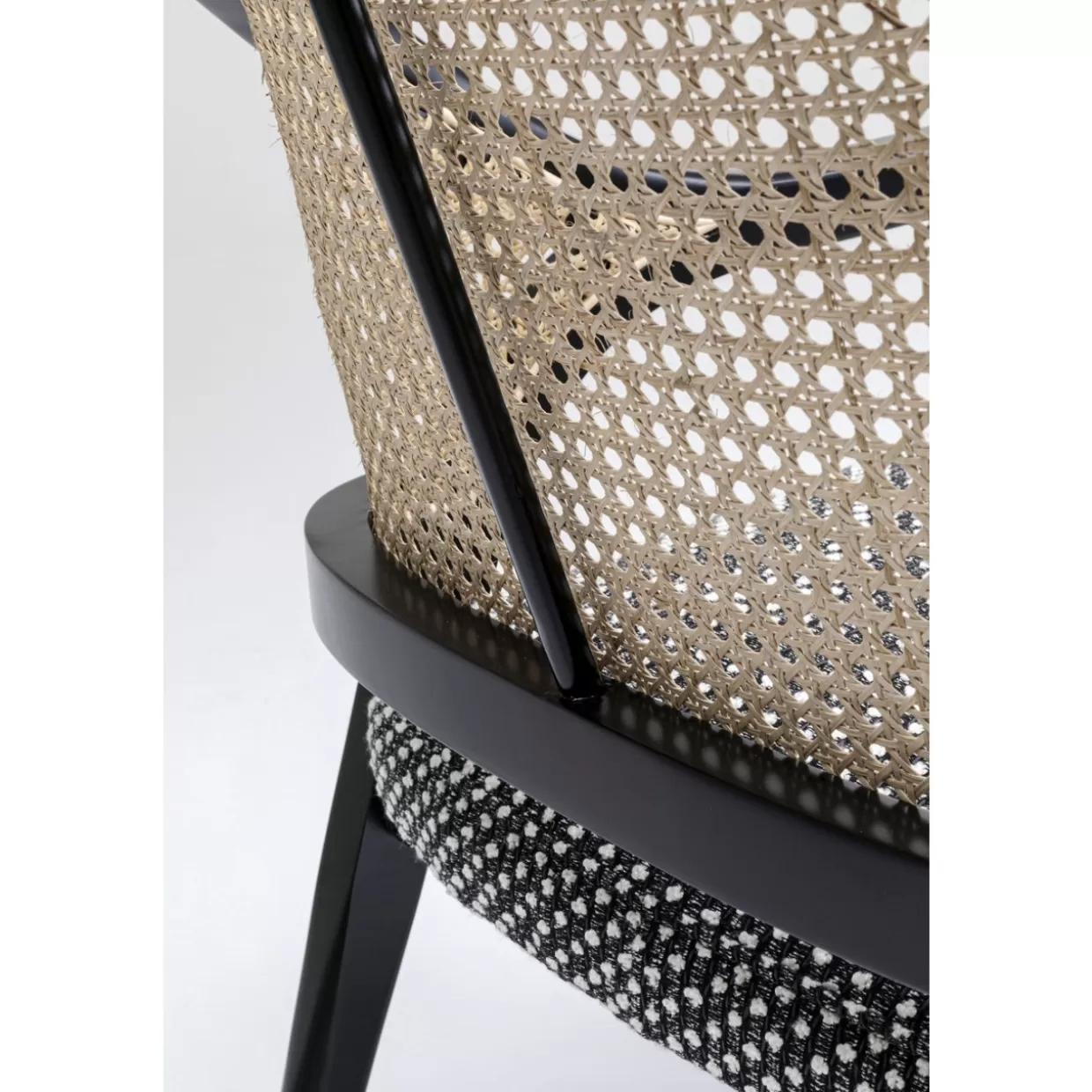 Poltrona Horizon con design contemporaneo - Seduta ergonomica KARE per ambienti moderni