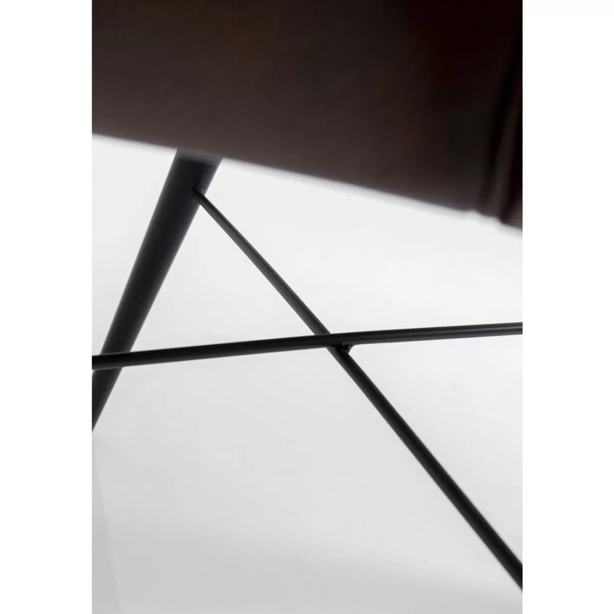 Poltrona Rumba in Pelle Marrone con Design Accogliente - KARE Collection per Arredamento Moderno