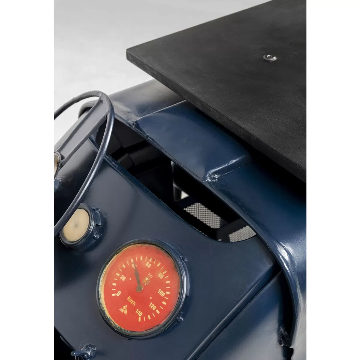 KARE Collection Lounge Bar - Icone di Stile con Passione Motori