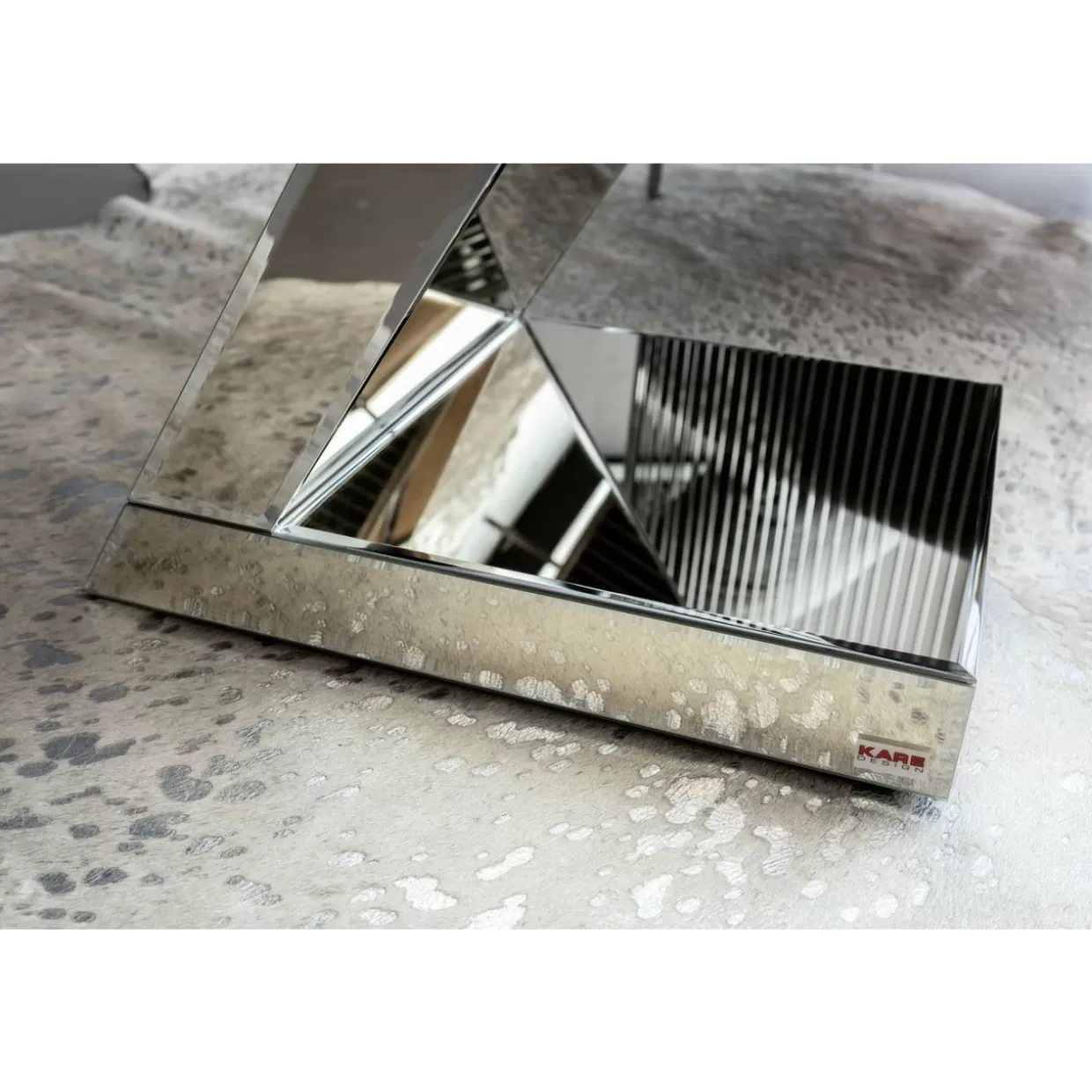 Tavoli eleganti KARE | Complementi d'arredo contemporanei - Edizione Z esclusiva 

（：，，，，）