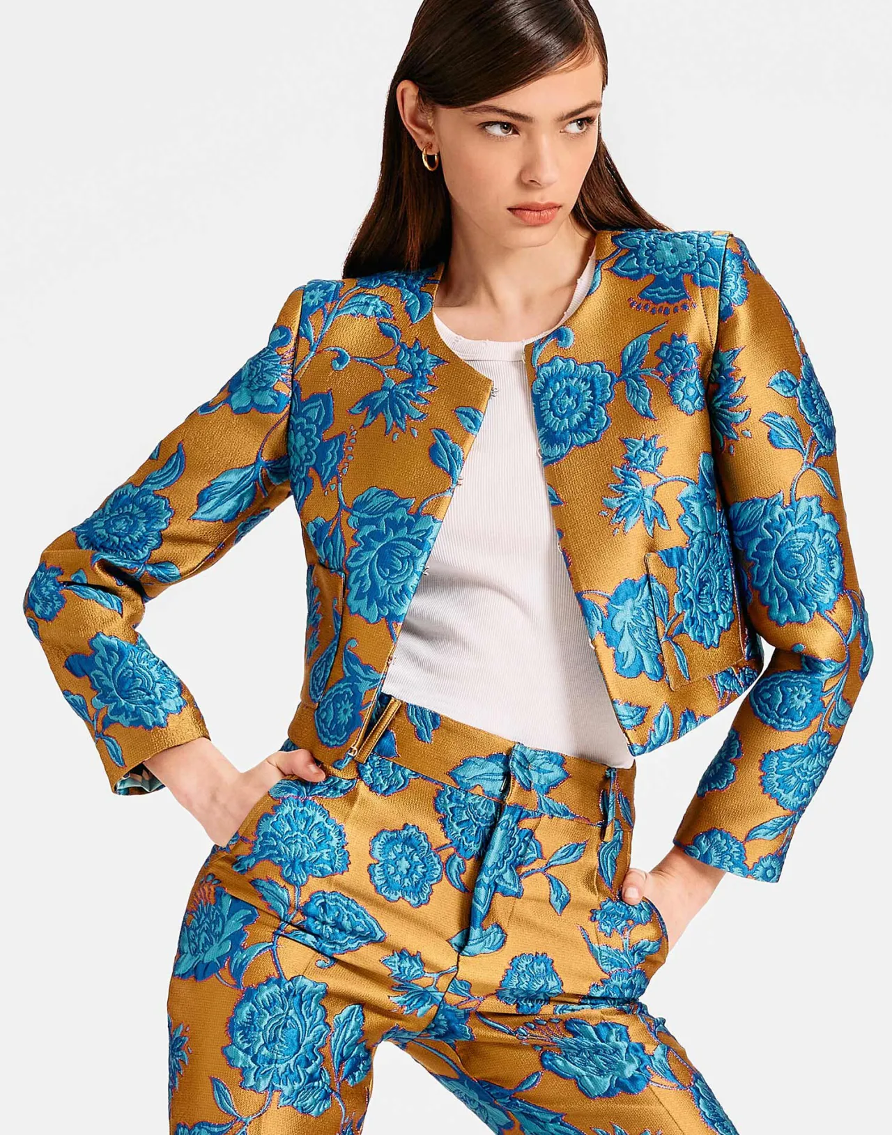 Giacca Elegante con Ricami Bijoux Turchese - Trama Jacquard di Lusso by La DoubleJ