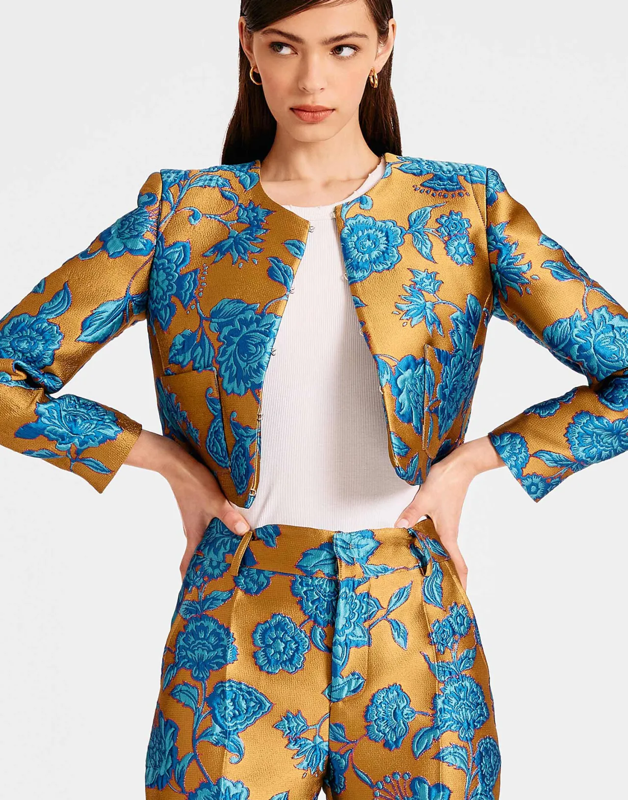 Giacca Elegante con Ricami Bijoux Turchese - Trama Jacquard di Lusso by La DoubleJ