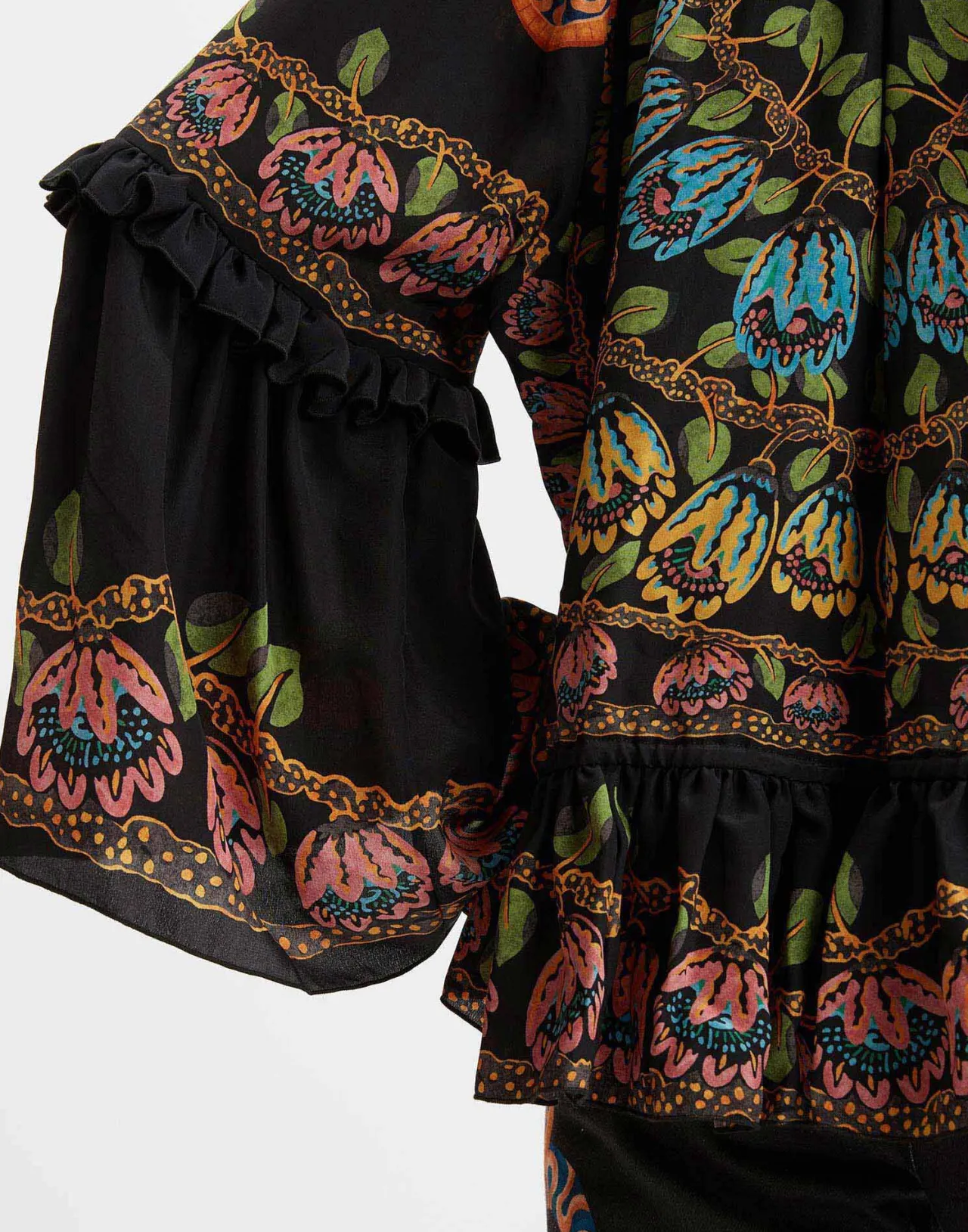 La DoubleJ Blusa Boho Eve - Nero Crepe di Cina con Prezzo Speciale



Camicia Boho Chic La DoubleJ - Nero Eve in Tessuto Crepe di Cina | Edizione Esclusiva



Blusa Primavera La DoubleJ - Taglio Boho in Crepe di Cina, Colore Eve Nero con Sconto Flash