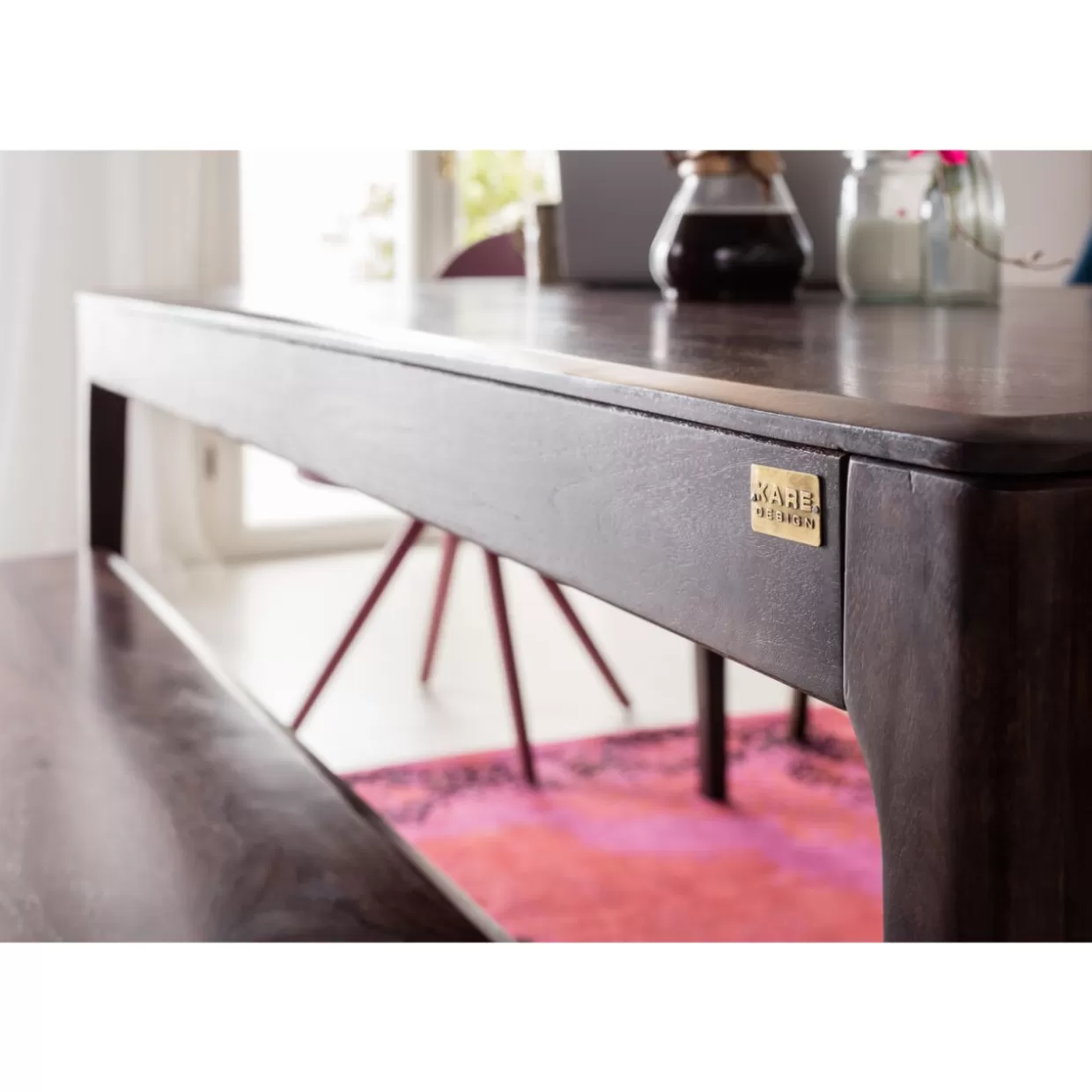 Tavolo design in legno di noce Brooklyn - KARE Design per ambienti moderni (175x90 cm)