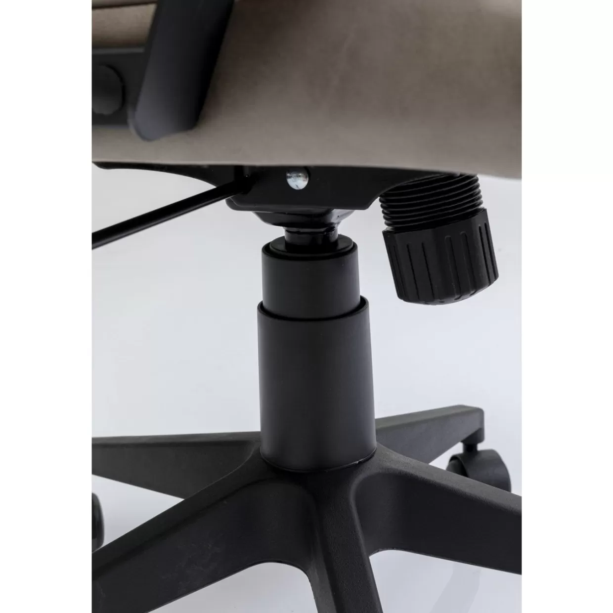 Sedia Ufficio Ergonomica Labora Pebble - Design Moderno e Confortevole KARE