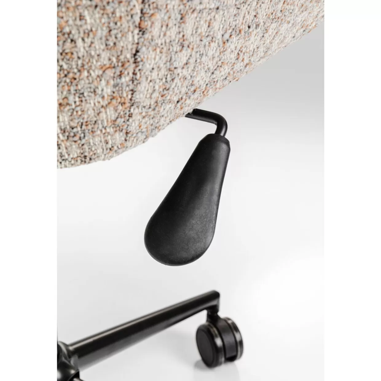 Sedia da Ufficio Monica Braun: Design Funzionale e Stile Contemporaneo per Ambienti Professionali | Collezione KARE