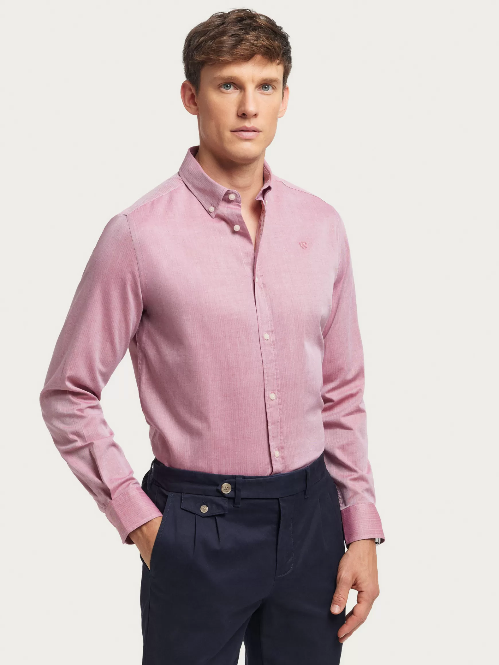Alvaro Moreno Uomo: Camicia Casual in Tessuto Microspiga con Trama Elegante e Comfort Moderno
