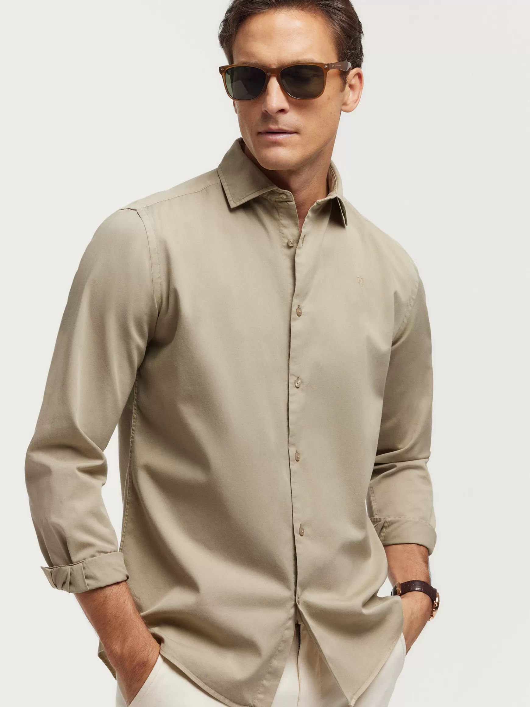 Camicia Casual Uomo Alvaro Moreno in Twill Colorato - Stile Relax con Trama Resistente