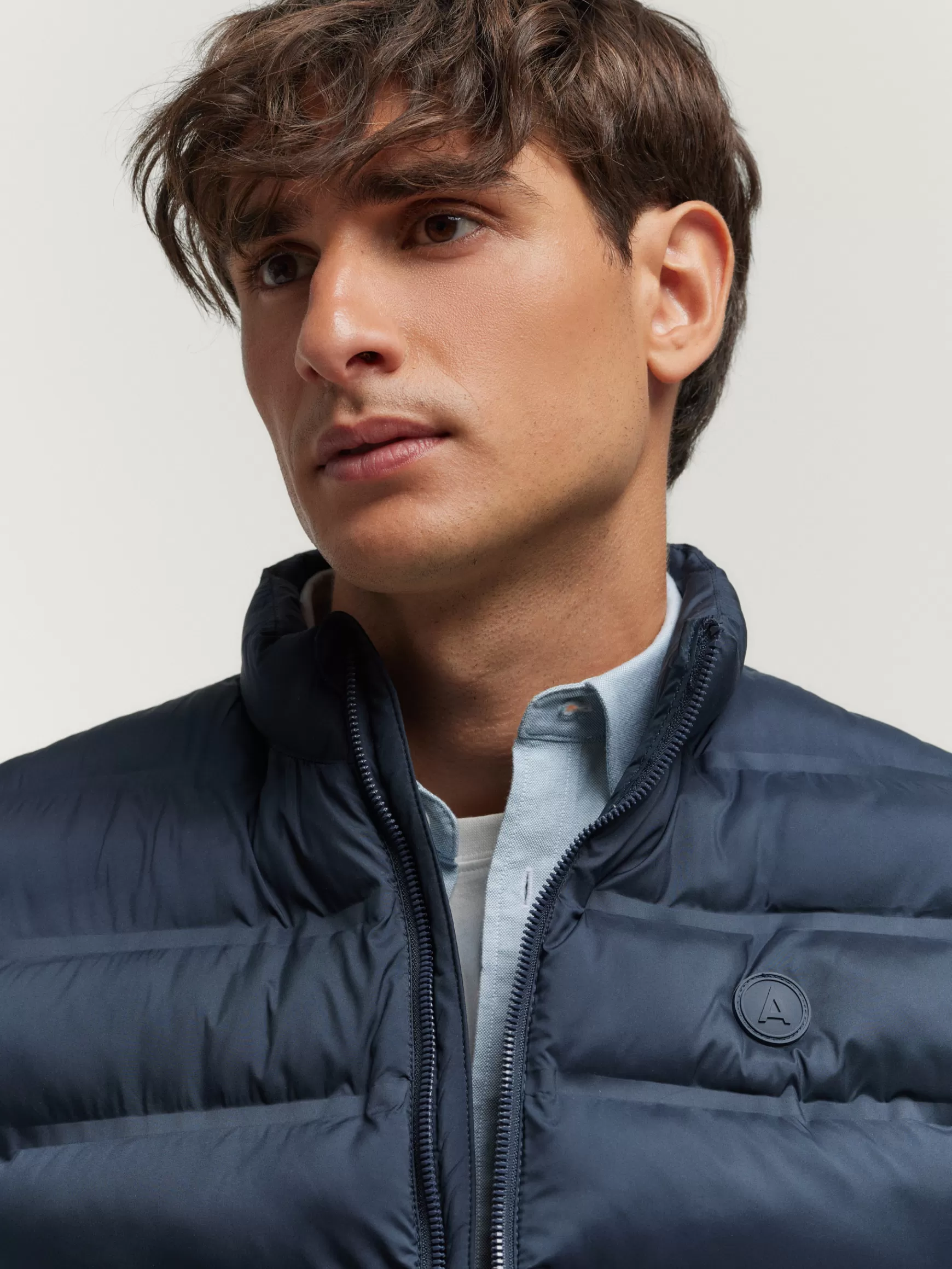 Gilet Uomo Dennis - Design Moderno in Tessuto Tecnico by Álvaro Moreno Collection