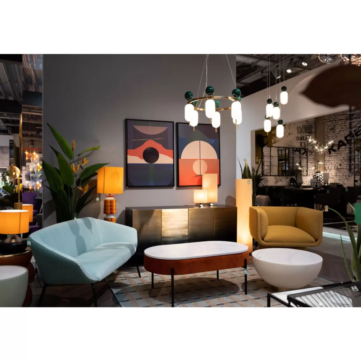 KARE Design - Poltrona Lounge con Sgabello Accompagno | Stile Contemporaneo per Cocktail