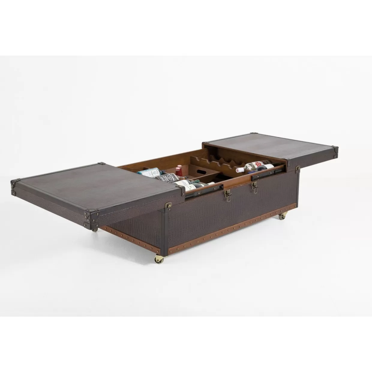 Tavolino da salotto Globetrotter KARE Design - 120x75 cm per ambienti moderni con stile bar 

Tavolino modulare KARE Globetrotter - Formato XXL 120x75 cm per living contemporanei e zone bar 

Tavolino polifunzionale KARE Design - Globetrotter 120x75 cm con ispirazione travel e stile cocktail bar 

Tavolino bar KARE Globetrotter - Progetto modulare 120x75 cm per soggiorni contemporanei 

Tavolino duale KARE Design - Globetrotter 120x75 cm con ispirazione travel per living e cocktail bar