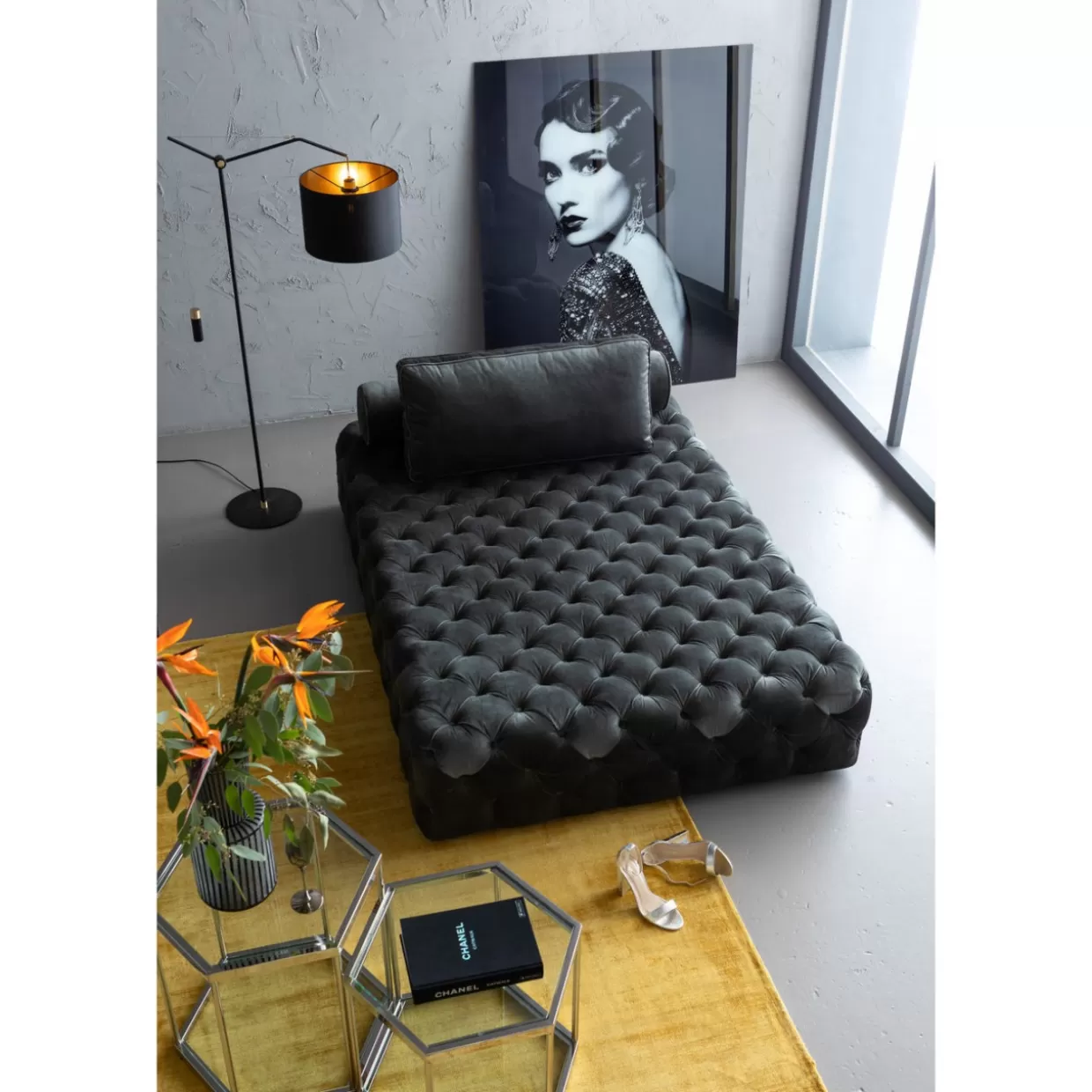 Tavolino moderno KARE Design per il soggiorno - Design Comb con rifiniture argentate, 45 cm perfetto per arredare