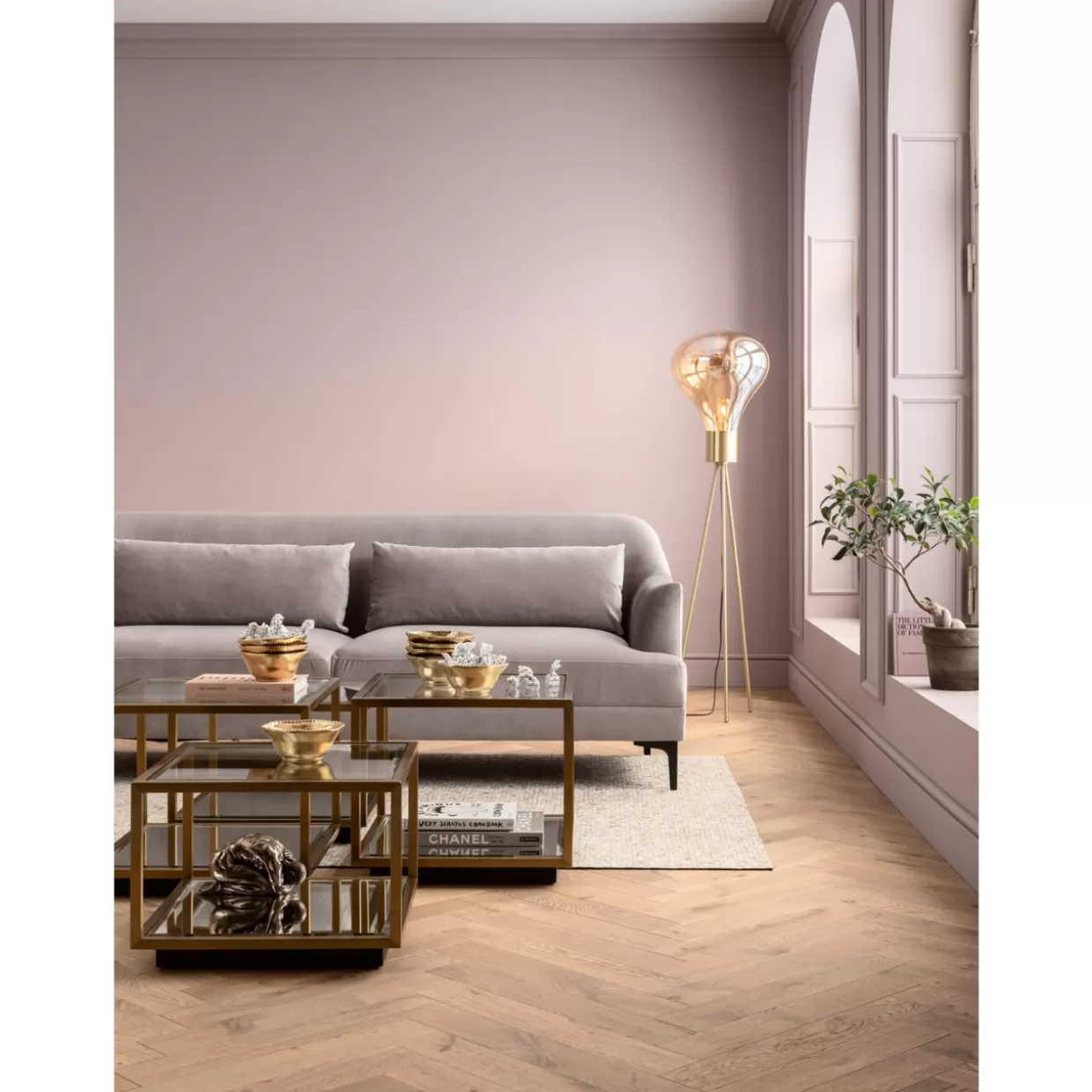 Tavolini Luigi in finitura oro - Set da 4 elementi per salotto con design esclusivo KARE