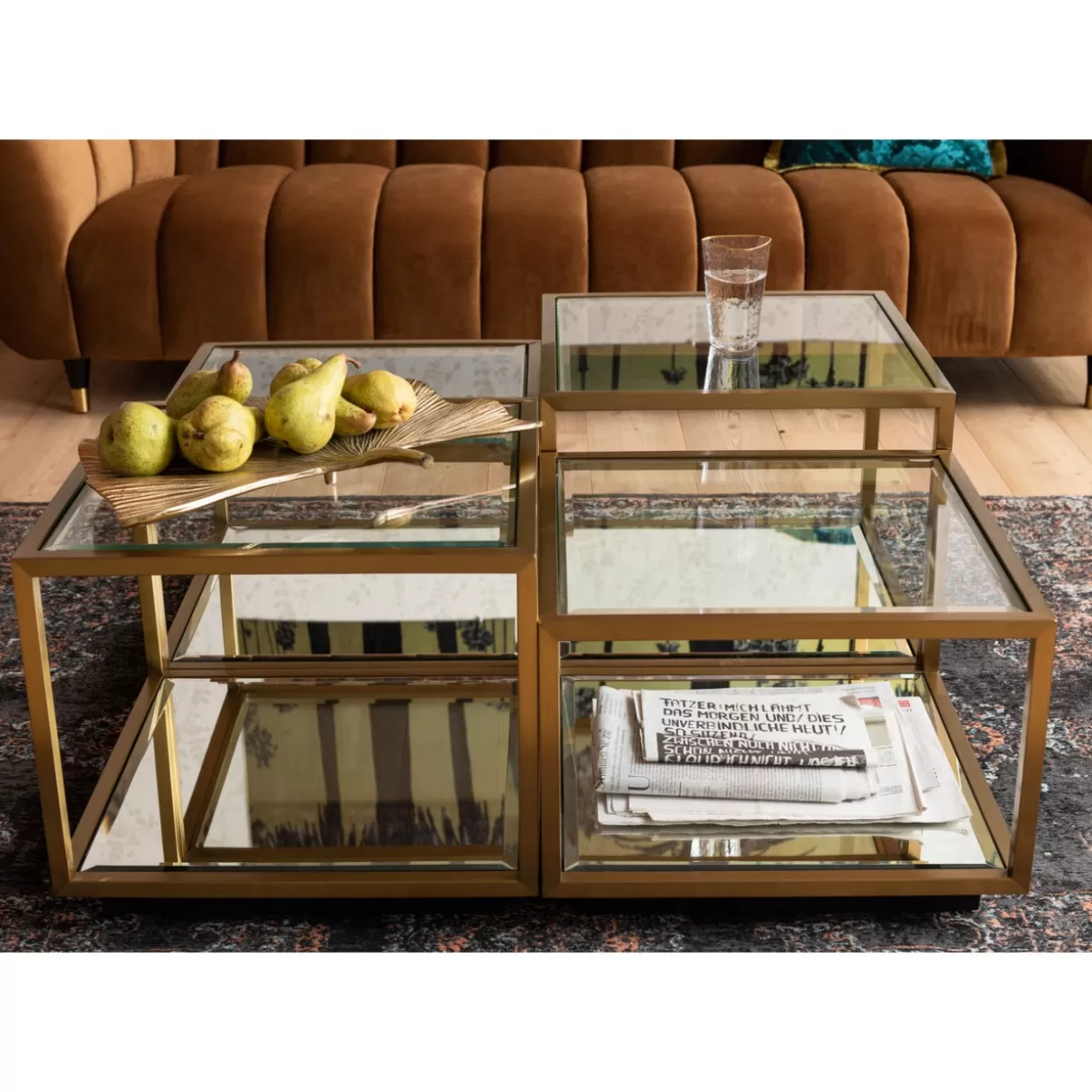 Tavolini Luigi in finitura oro - Set da 4 elementi per salotto con design esclusivo KARE