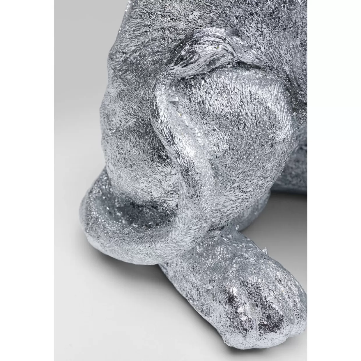 Leone Elegante in Argento Lucido - Scultura Decorativa da Tavolo 42 cm per Interni | Statua da Collezione KARE Design - Idea Regalo Esclusiva per Appassionati di Arredamento