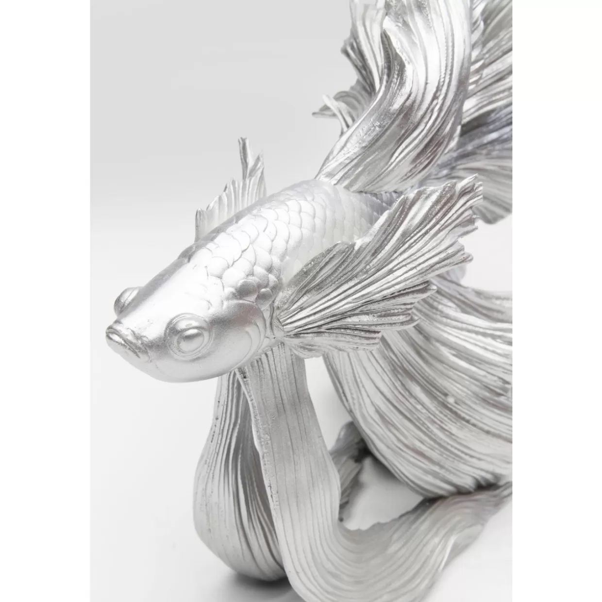 Decorative Betta Fish in Argento - Oggetto Elegante per la Casa di KARE Design, Stile Moderno e Minimalista