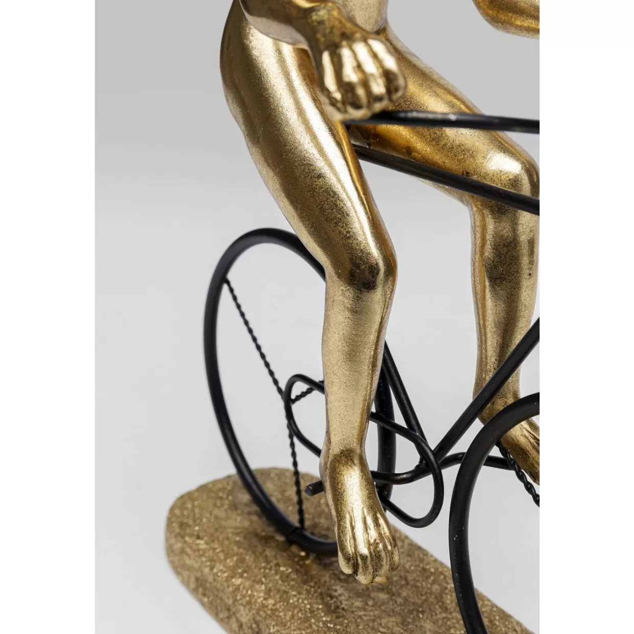 Coniglio Ciclista in Metallo per Arredamento - Scultura Decorativa KARE Design, Idea Regalo Unica per Appassionati di Bicicletta