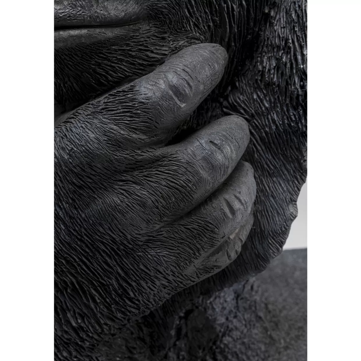 Testa di Gorilla Pensieroso - Scultura Decorativa Contemporanea per Interni | Idee Regalo Originali KARE Design

(：，