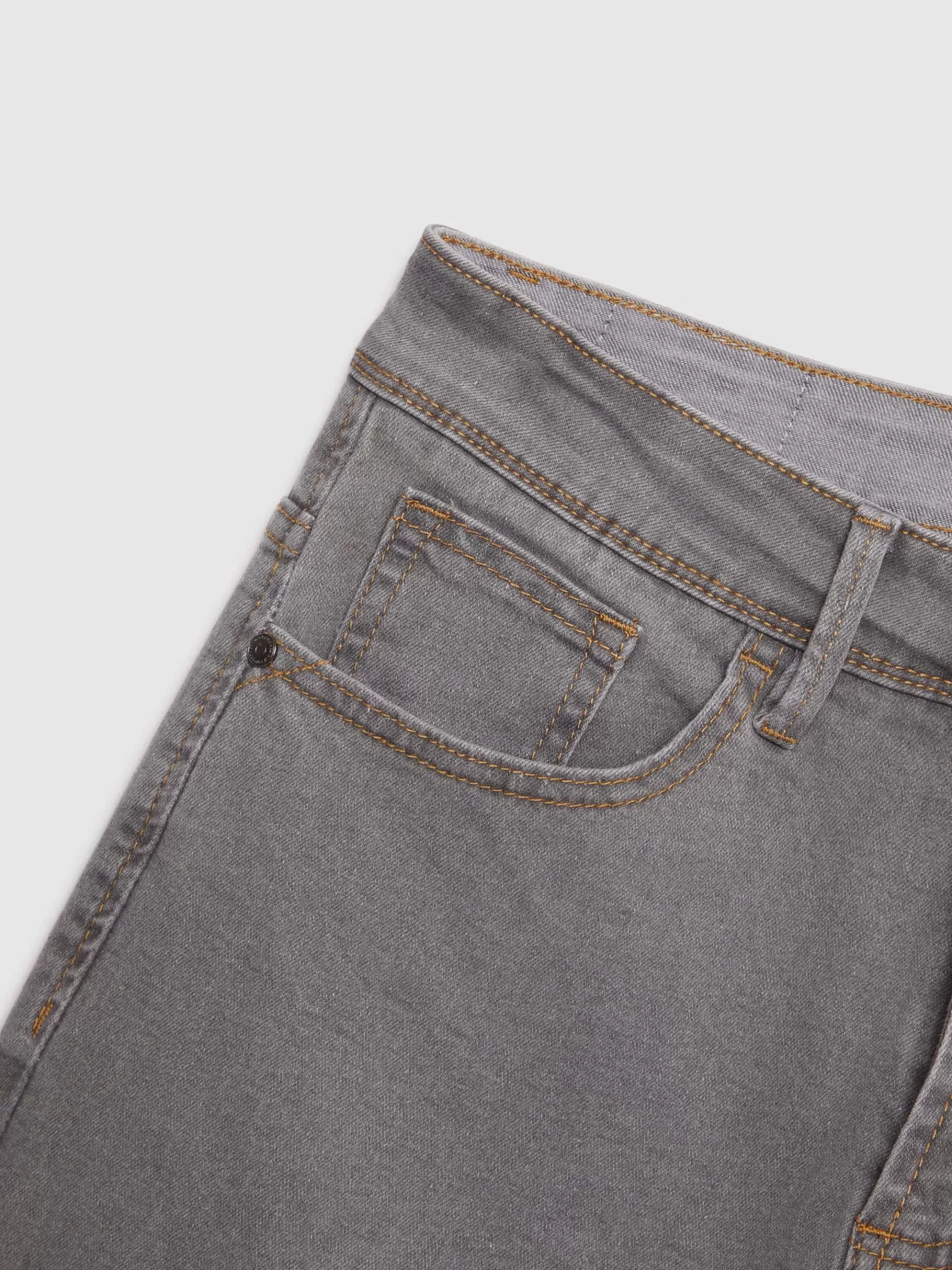Jeans Uomo Taglio Slim in Denim - Collezione Essenziale da Alvaro Moreno