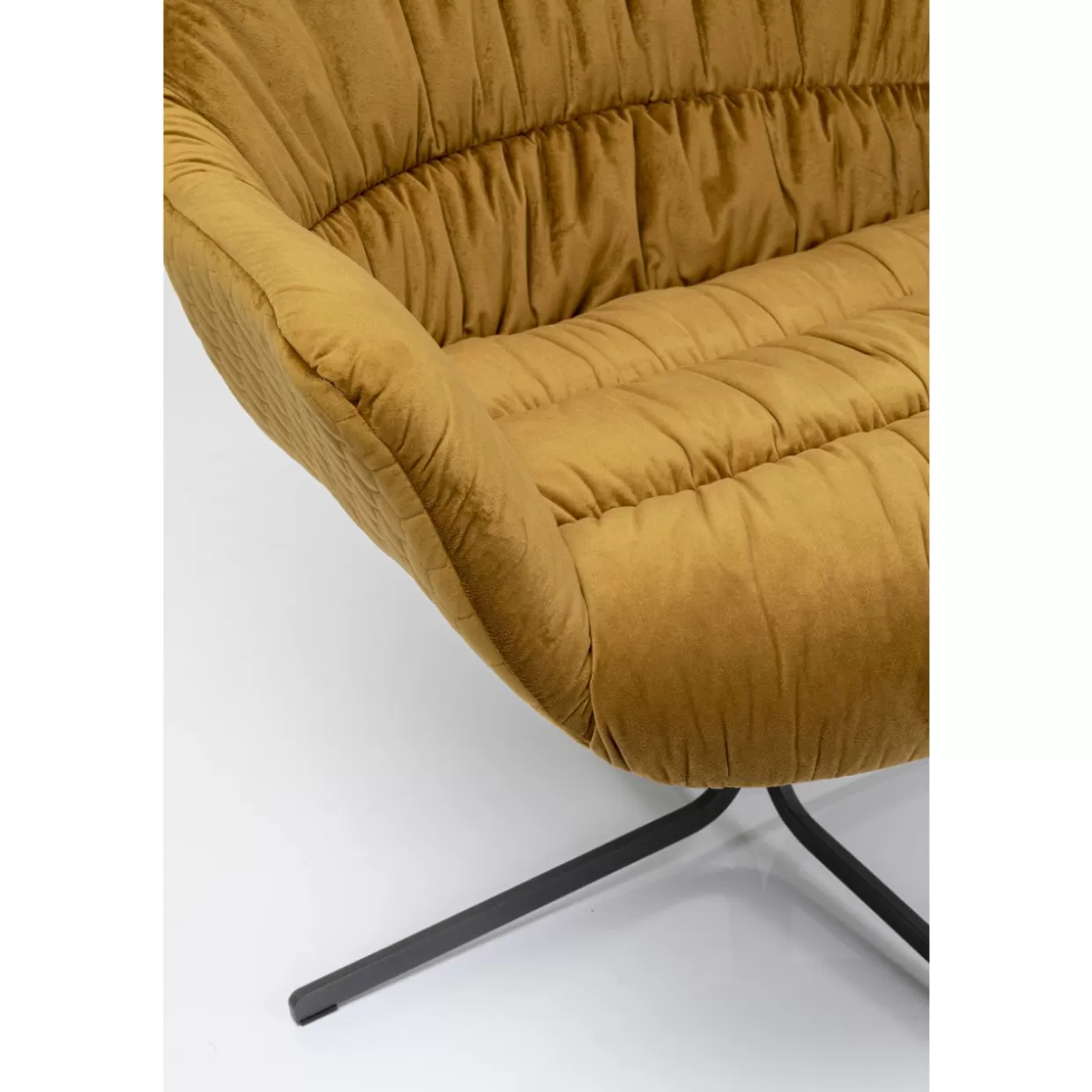 KARE DESIGN Poltrona Bristol Iconica - Seduta Girevole 360° in Ecopelle Senape