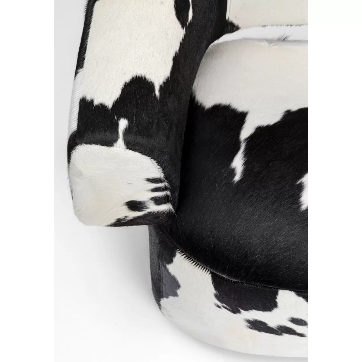 KARE Design Poltrona Girevole Maye Cow - Design Moderno con Stampa Zebrata, Comodità Avvolgente e Dettagli Artistici per Soggiorno Chic