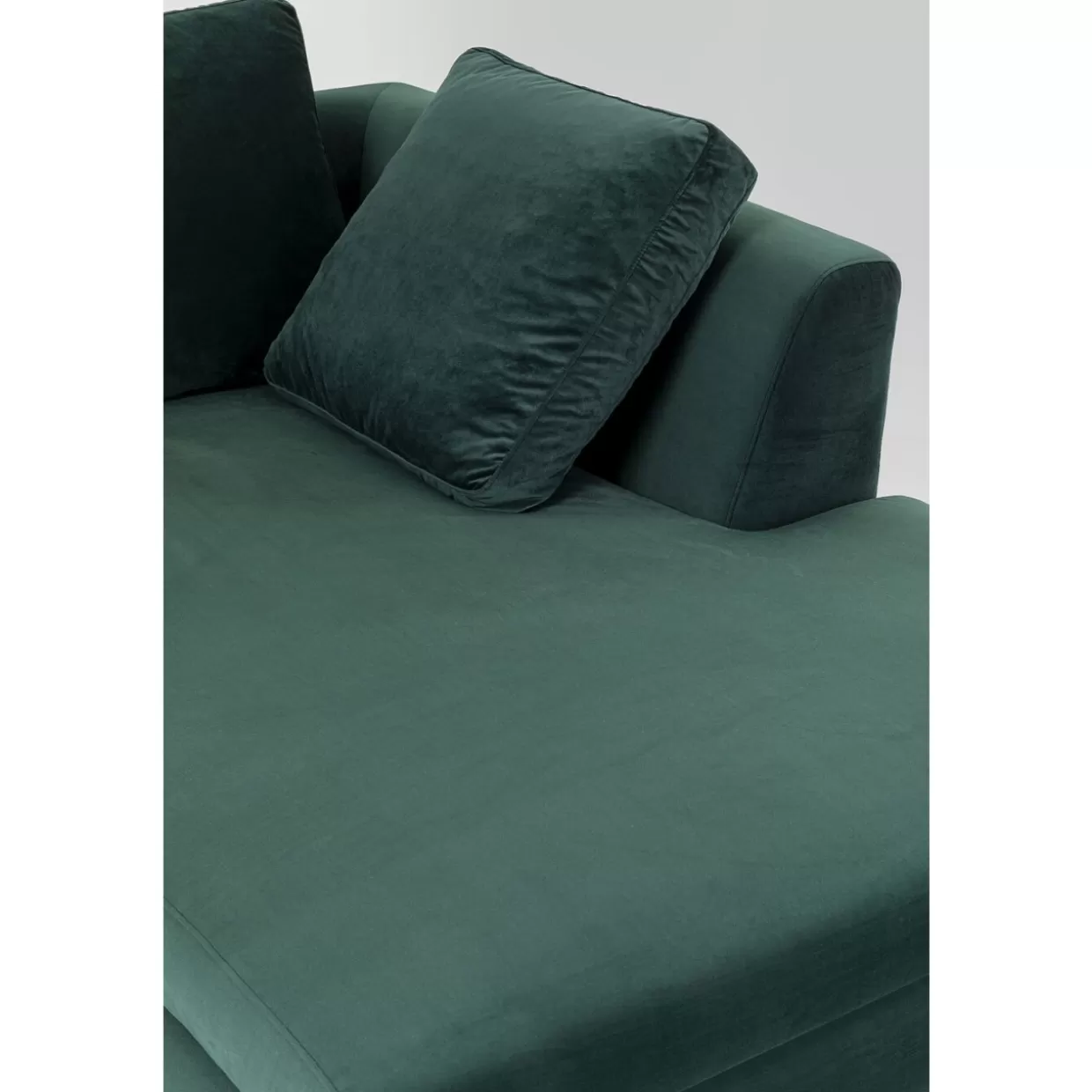 Divano Angolare Gianni Compatto in Velluto Verde Foresta - Design Esclusivo con Orientamento Destro by KARE