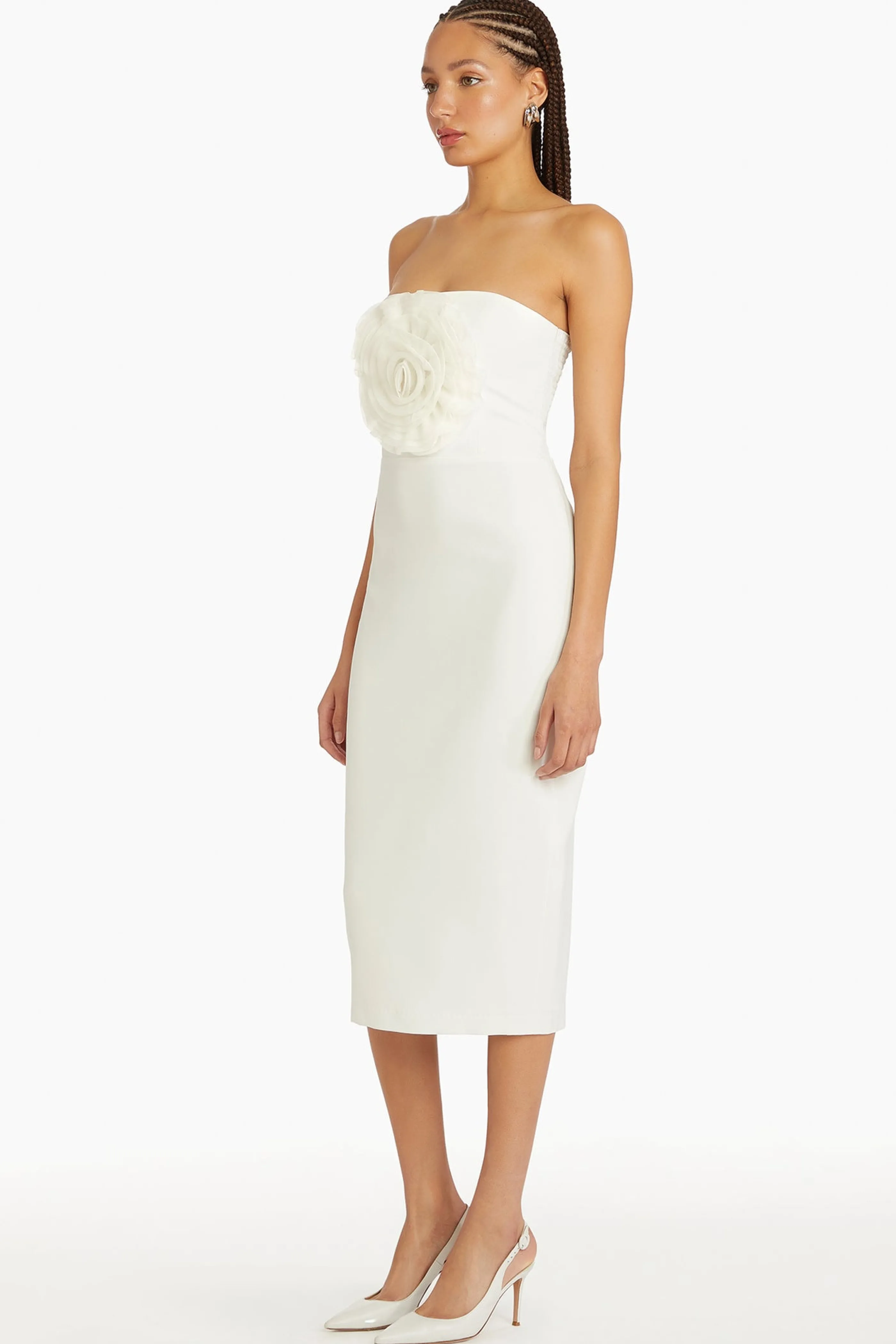 Abito Midi in Tulle Rosa delle Fate con Pizzo e Scollo a Cuore - Amanda Uprichard Collezione Autunnale