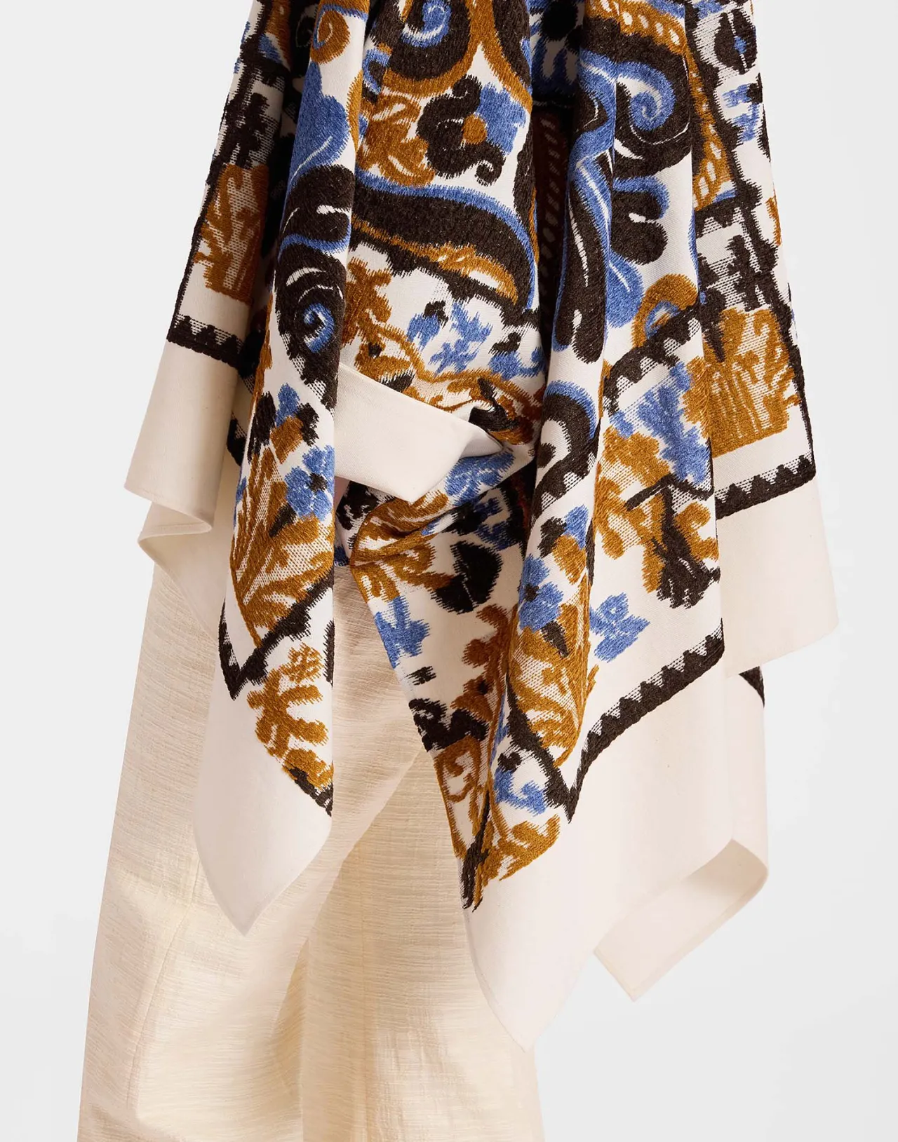 Giacca Stile Foulard La DoubleJ - Crema Corsini con Motivi Jacquard, Offerta Limitata
