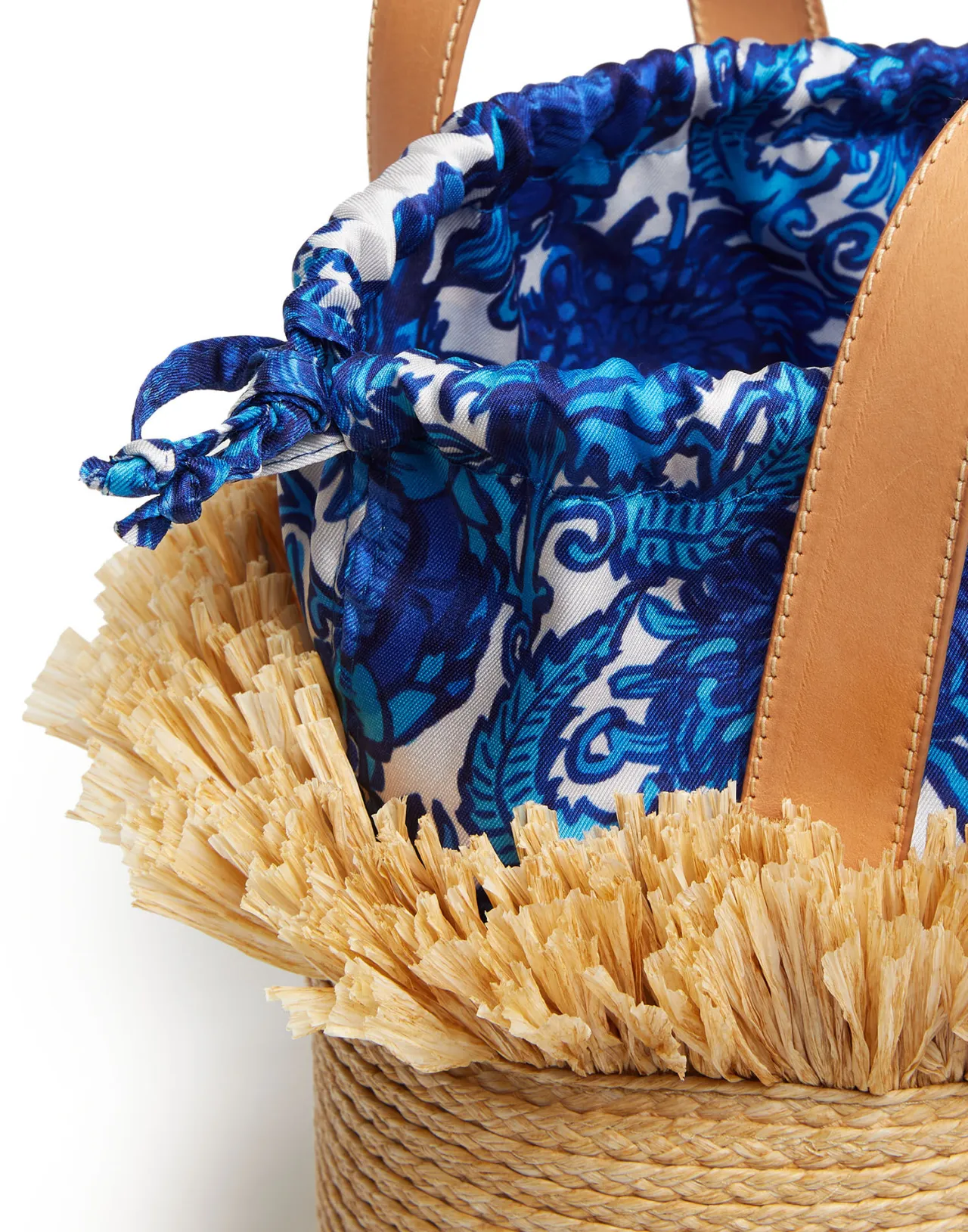 Borsa Estate 2024 con Frange - Secchiello in Rafia Spagnola Beige Chiaro - Collezione La DoubleJ - Tessuto Naturale con Dettagli Artigianali