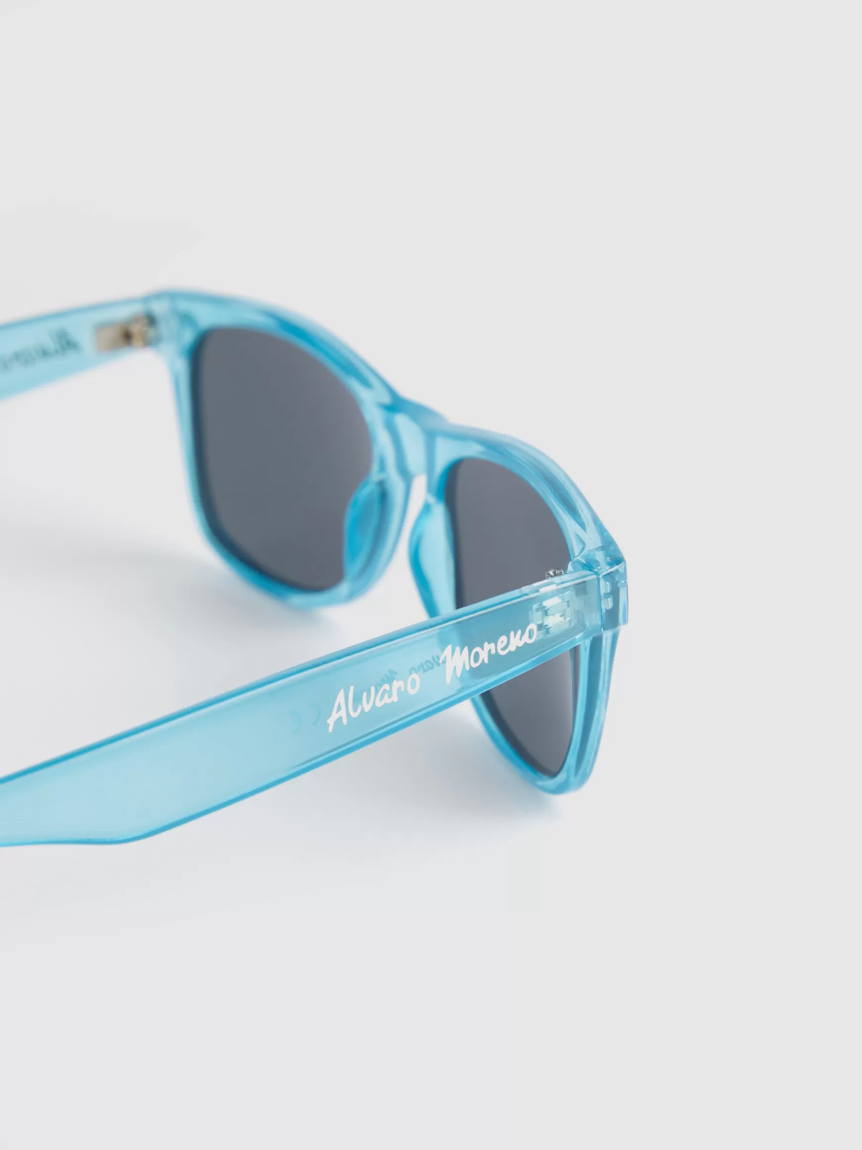 Occhiali JACK Junior per Bambini - Design Moderno e Confortevole | Alvaro Moreno Accessori Moda Infantile 

，，