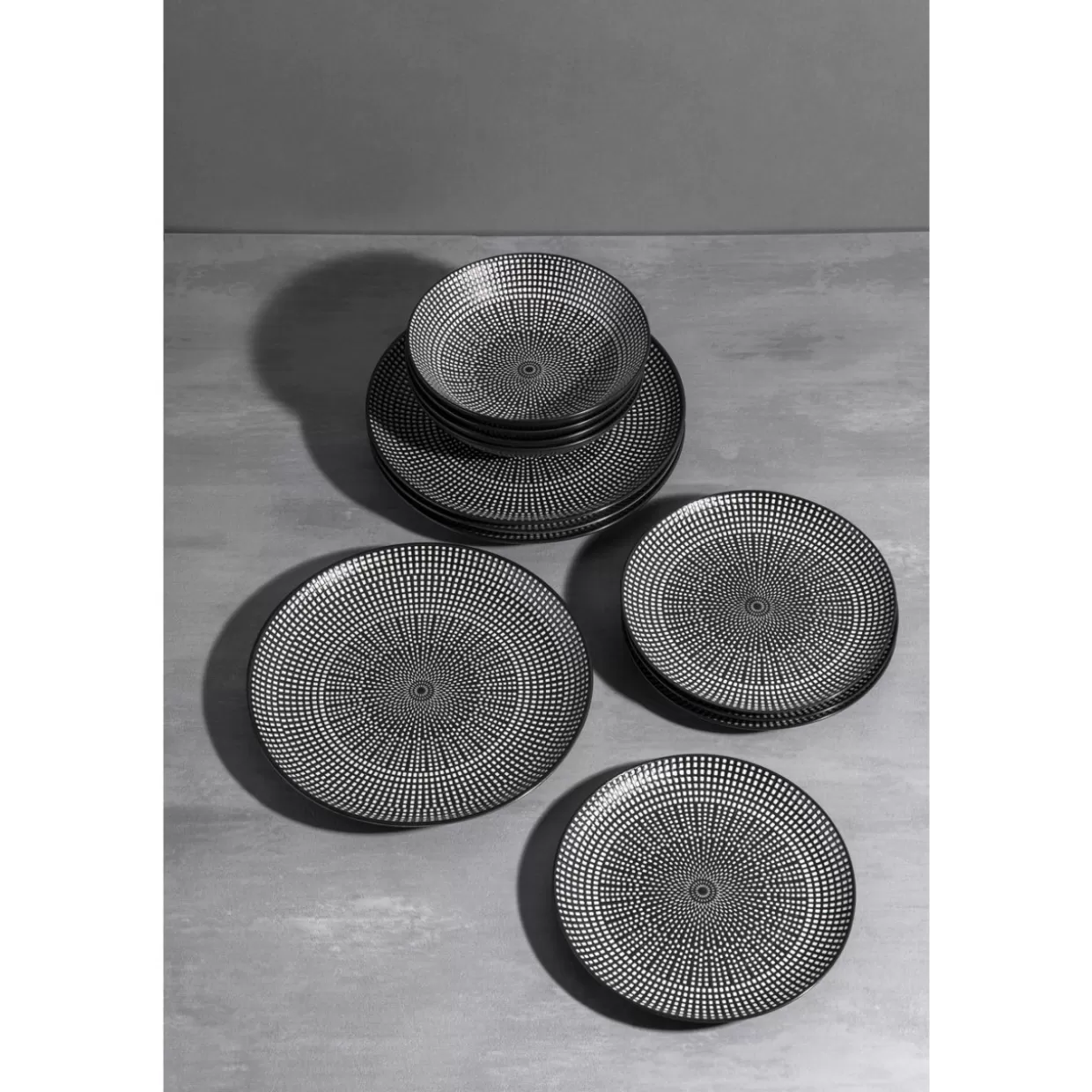 Servizio da Tavola Moderno Tokyo con 12 Pezzi e Accessori Coordinati - KARE Design Collection