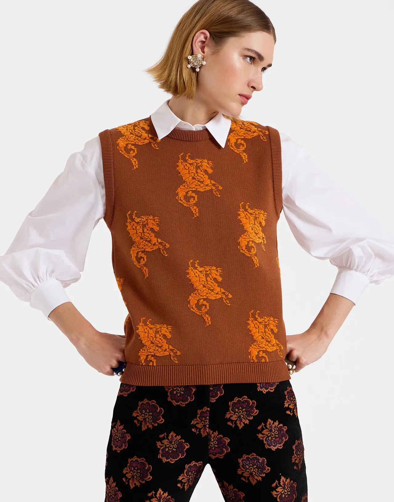 La DoubleJ: Gilet Gryphos in Pile Jacquard Marrone - Promozione Esclusiva