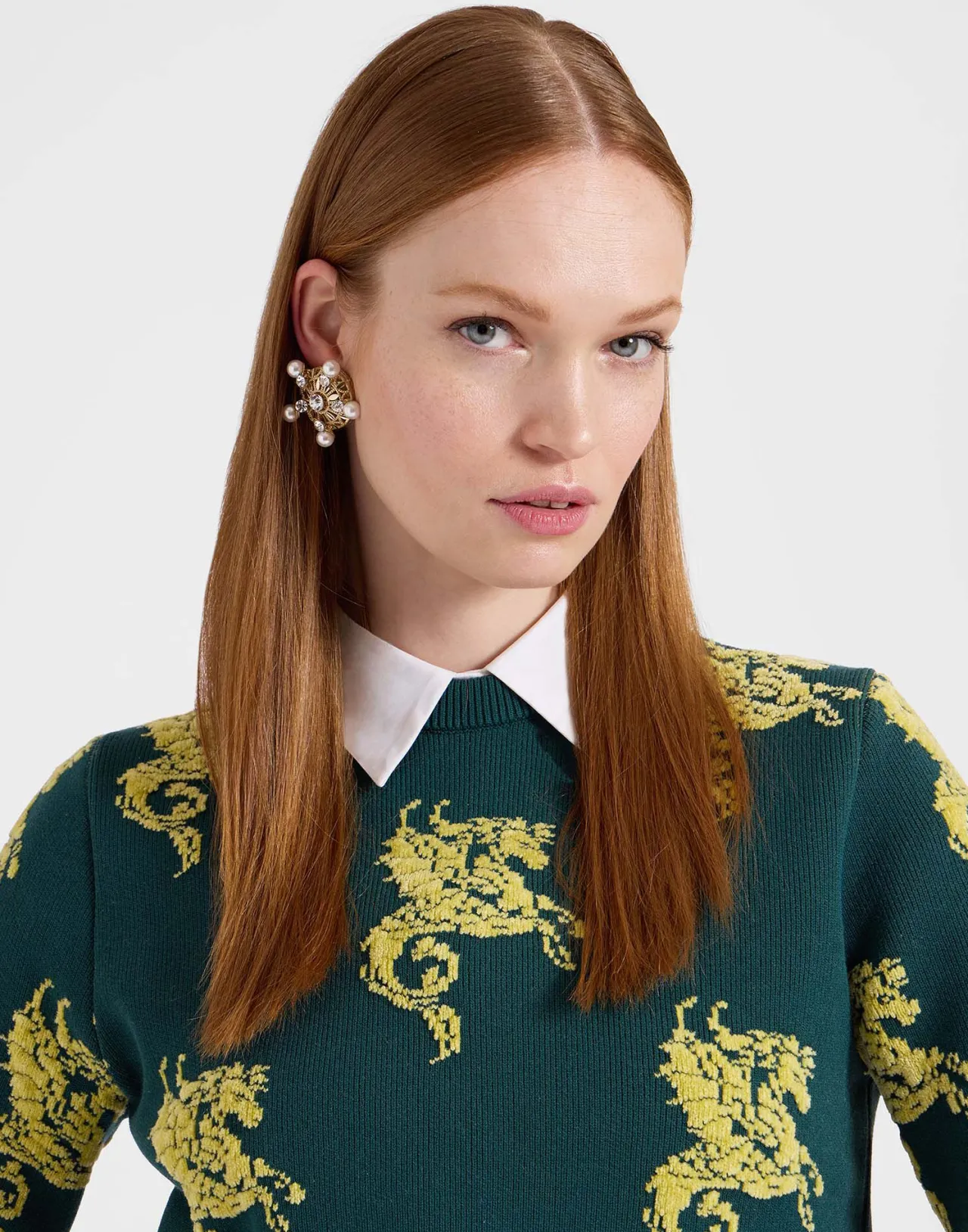 La DoubleJ Maglione Gryphos - Verde Foresta con Jacquard in Pile, Design Esclusivo per Look Invernali Accoglienti