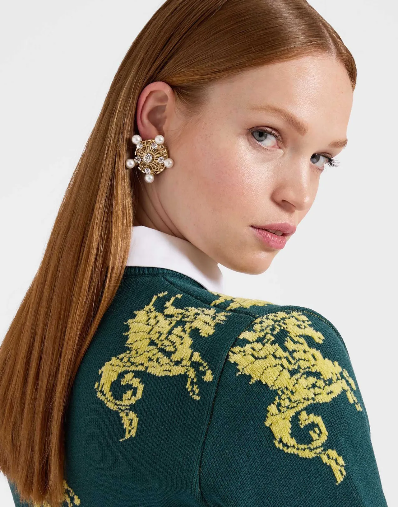 La DoubleJ Maglione Gryphos - Verde Foresta con Jacquard in Pile, Design Esclusivo per Look Invernali Accoglienti