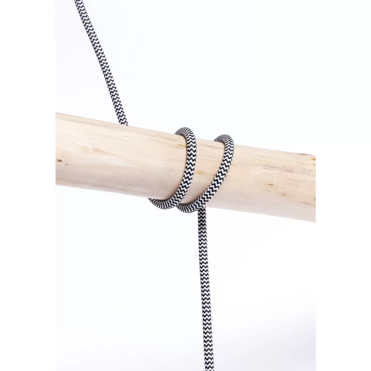 Lampadario moderno Punti Tre di KARE Design - Illuminazione elegante per tavoli da pranzo con stile contemporaneo

(KARE Design/Punti Tre)(lampadario da pranzo)，(moderno, elegante, contemporaneo)，，。
