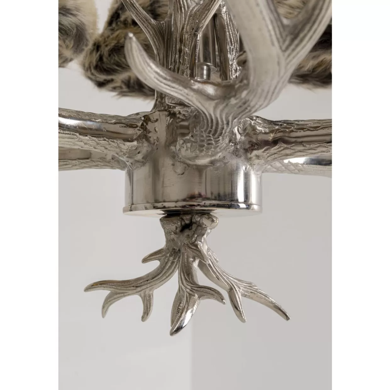 Lampadario Sospeso Huntsman 6 Luci - Design Industriale Elegante da KARE | Illuminazione Moderna per Interni con Struttura in Metallo e Vetro Opalino