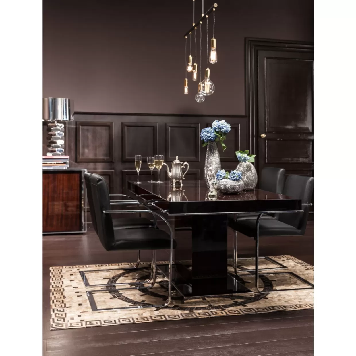 Lampada a sospensione moderna a stelo con 6 luci - Design elegante in nero opaco da KARE

(：，