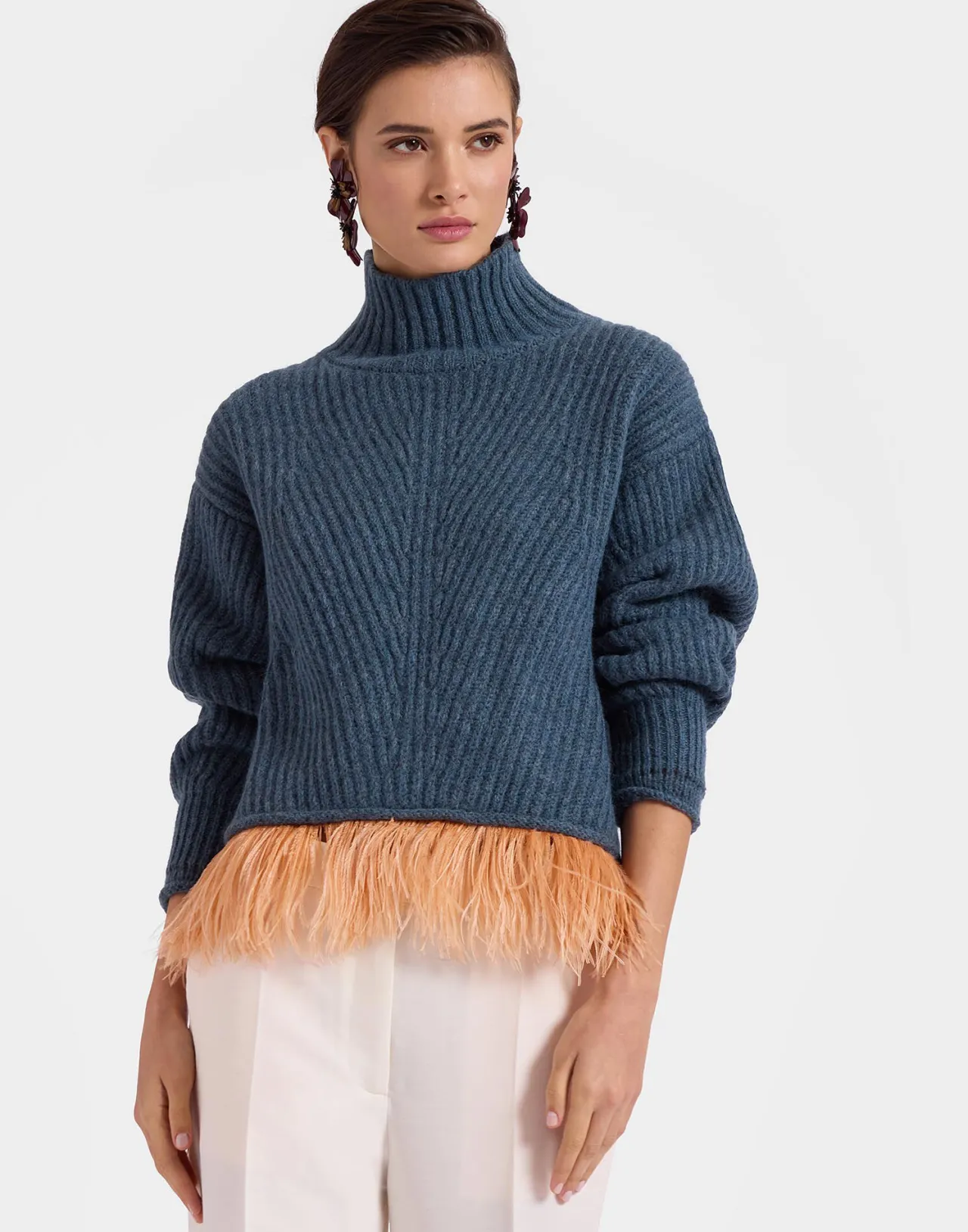 Doppia J - Maglione Oversize con Piume in Lana Cardata | Edizione Limitata Blu Elettrico | Offerta Lampo Autunno/Inverno