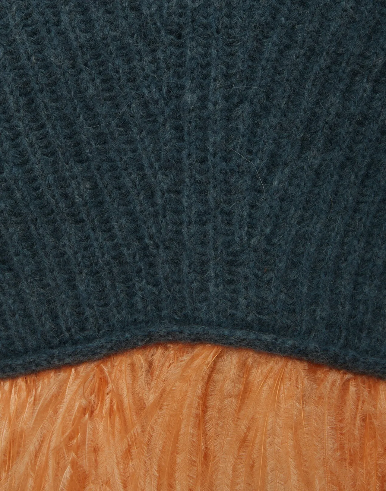 Doppia J - Maglione Oversize con Piume in Lana Cardata | Edizione Limitata Blu Elettrico | Offerta Lampo Autunno/Inverno