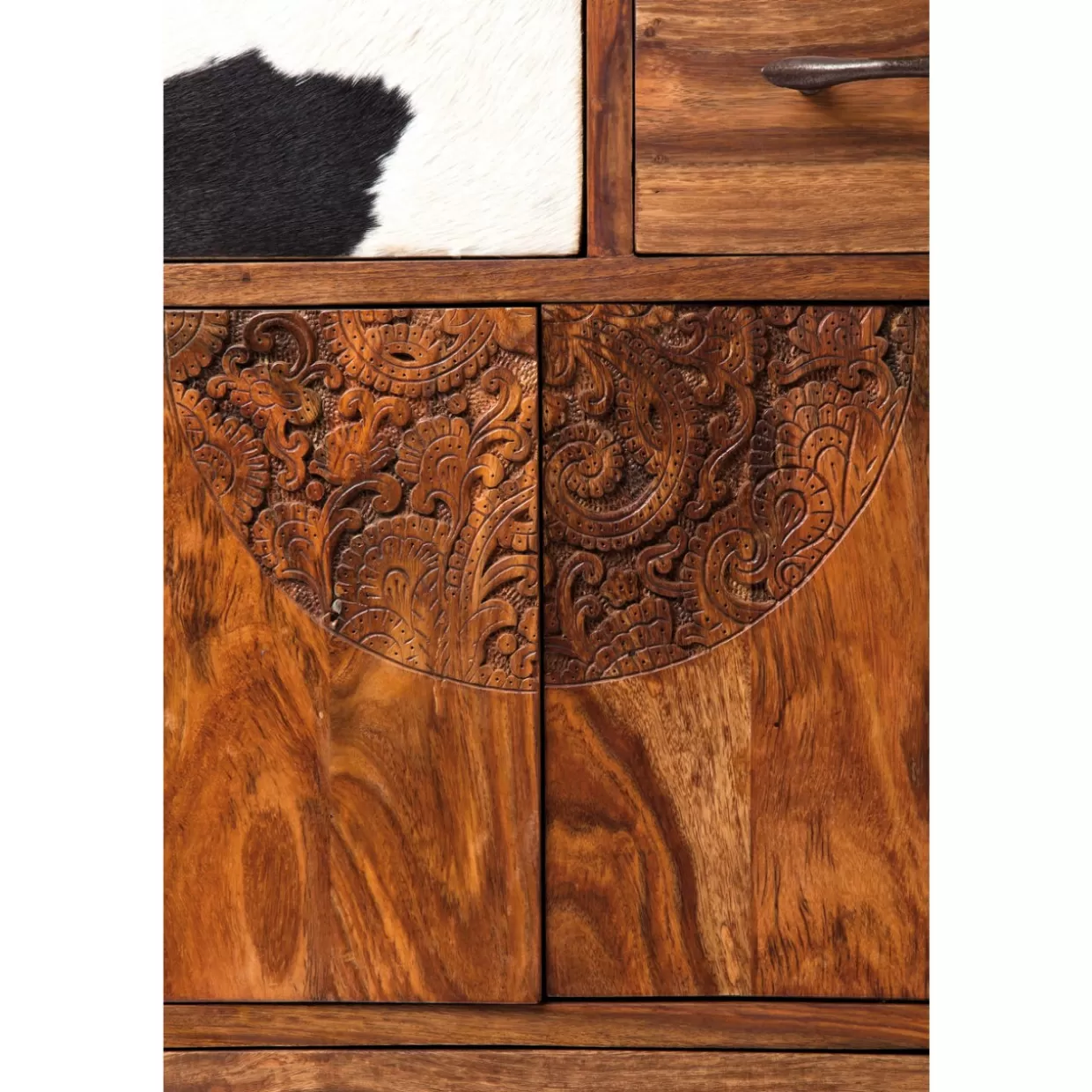 Comò Alto Rodeo con Struttura in Legno - Credenza Design per Soggiorno Moderno | Collezione Esclusiva da KARE