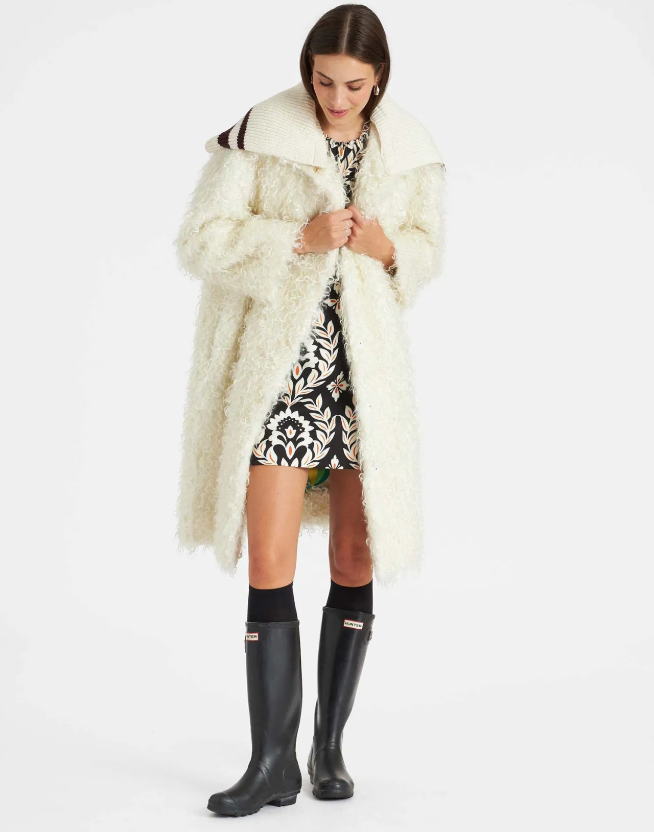 Elegante Cappotto in Ecopelliccia Mohair Color Avorio - Modello Iris di DoubleJ, Collezione Inverno