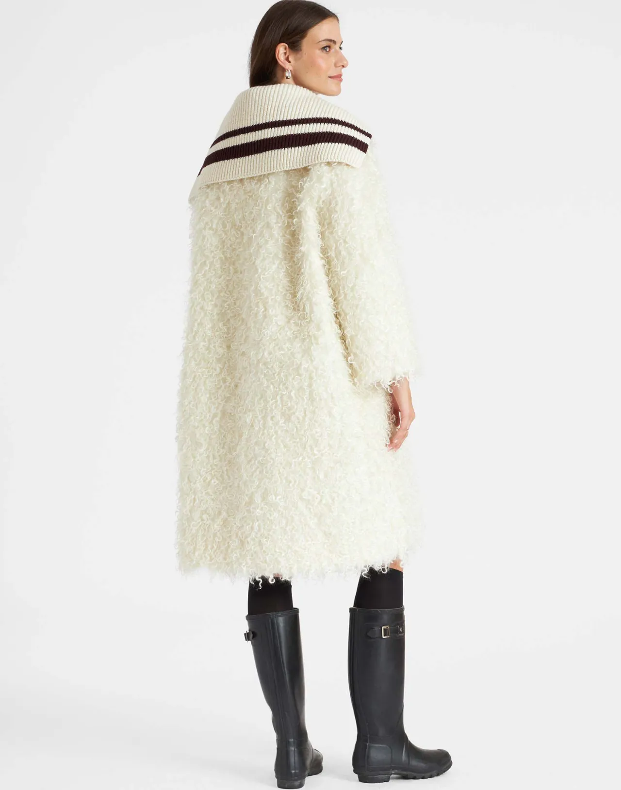 Elegante Cappotto in Ecopelliccia Mohair Color Avorio - Modello Iris di DoubleJ, Collezione Inverno