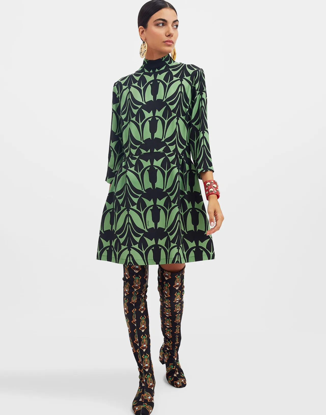 Abito Juliet La DoubleJ in Raso Sabbia - Verde Papiro Edizione Limitata con Sconto Esclusivo