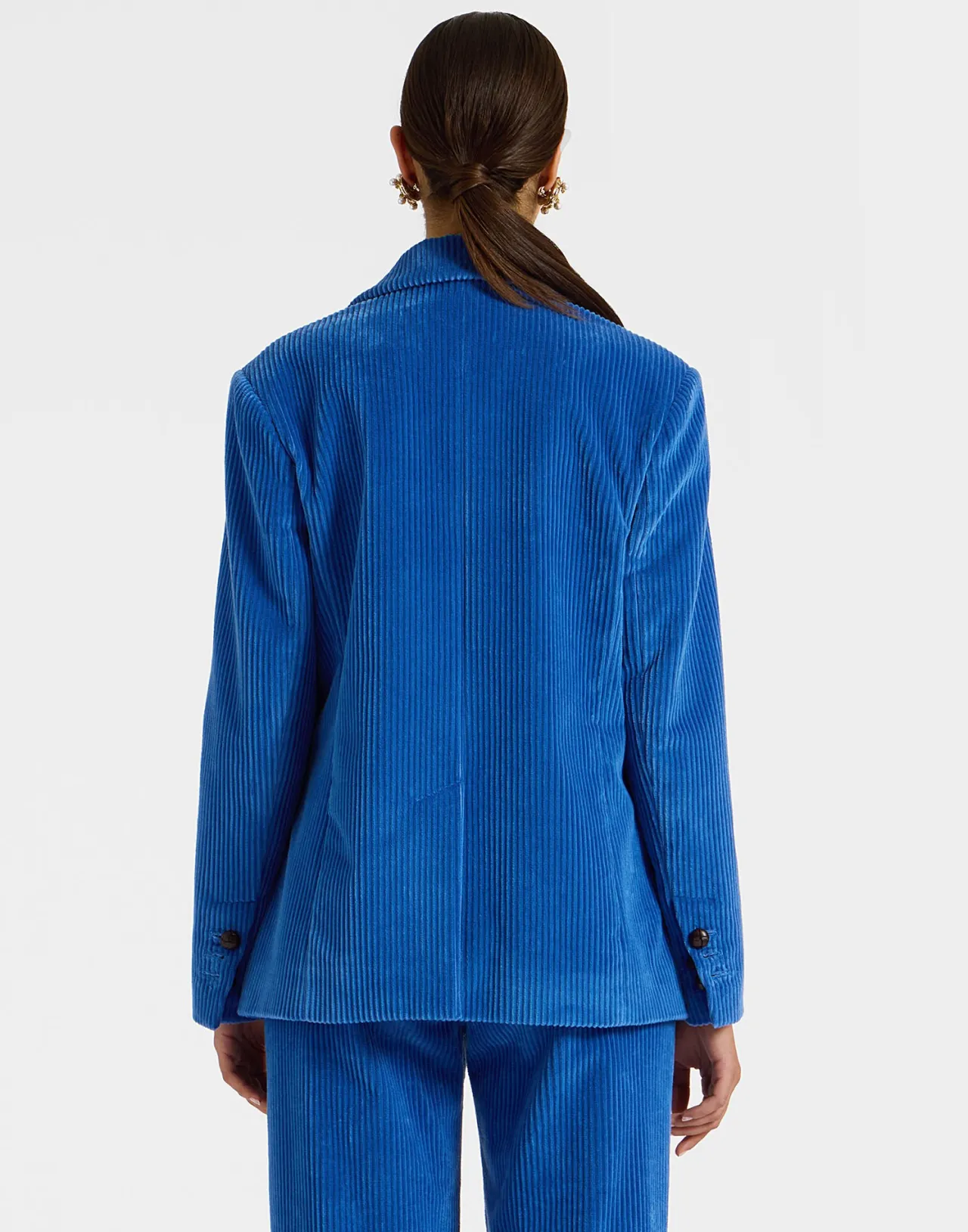 Elegante giacca Kelly La DoubleJ in morbido velluto corduroy - Celeste chiaro per look invernali raffinati | Collezione Autunno/Inverno | Outlet esclusivo