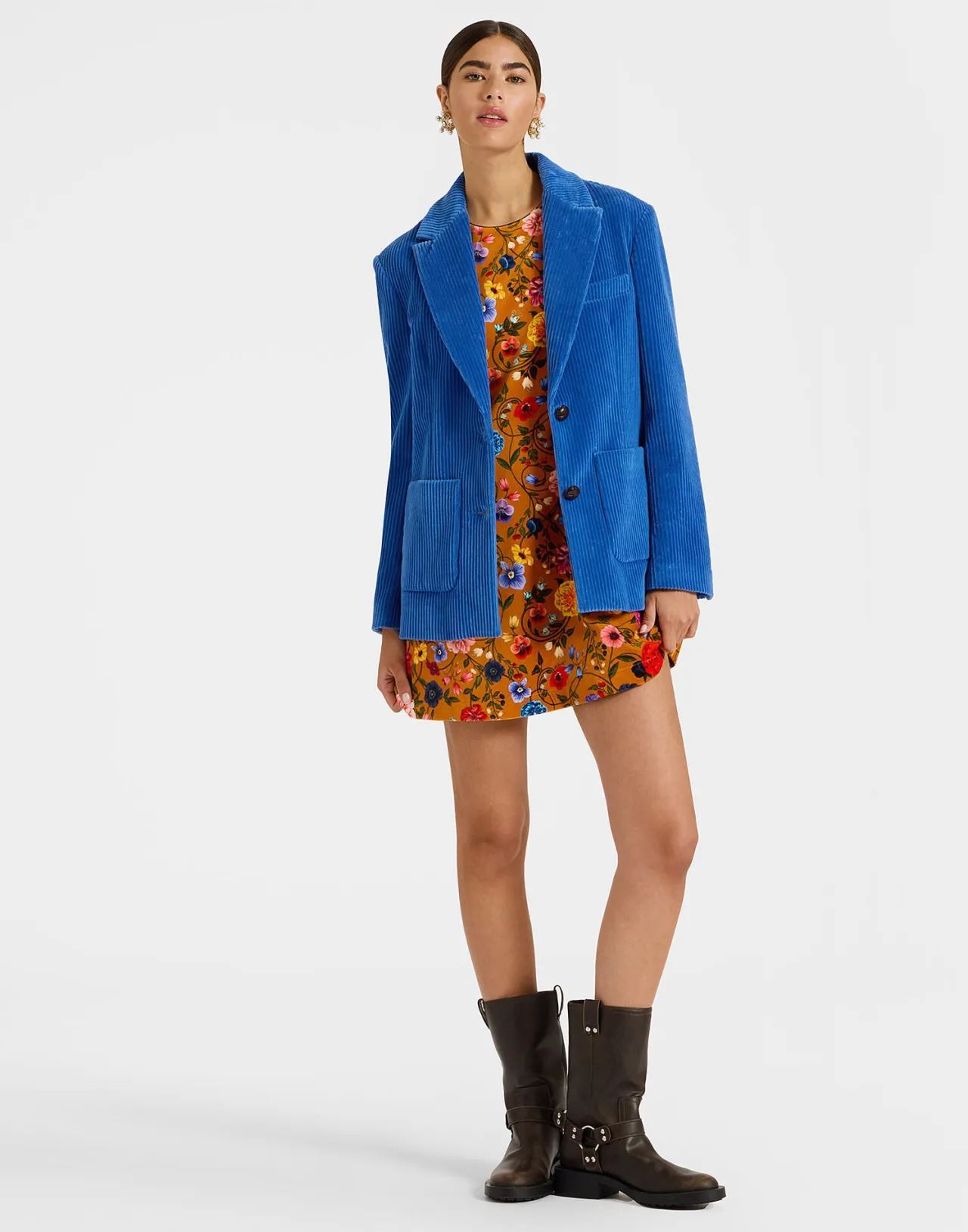 Elegante giacca Kelly La DoubleJ in morbido velluto corduroy - Celeste chiaro per look invernali raffinati | Collezione Autunno/Inverno | Outlet esclusivo