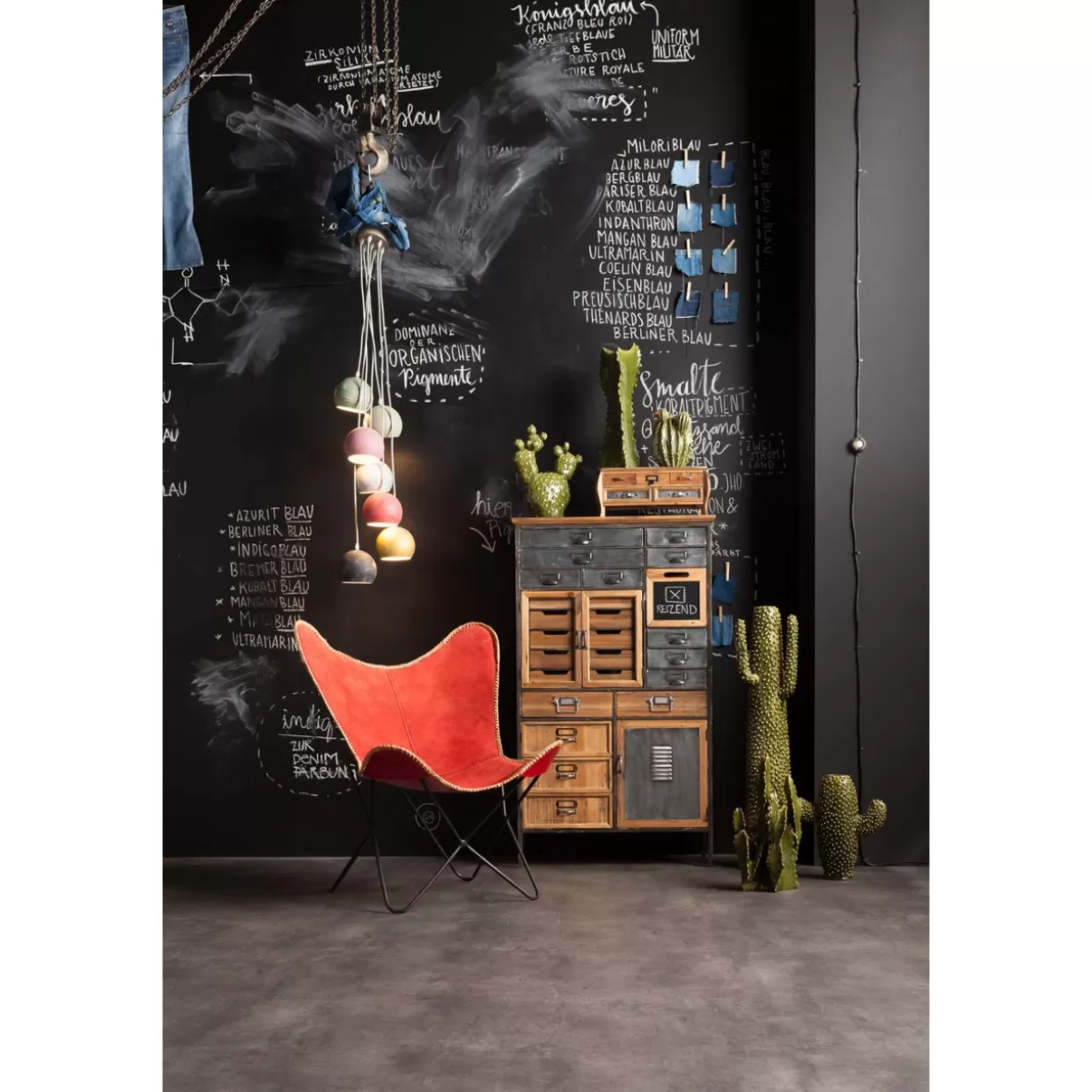 Creazioni Artigianali KARE - Cassettiere & Credenze d'Autore | Collezione Art Factory

：
1. 
