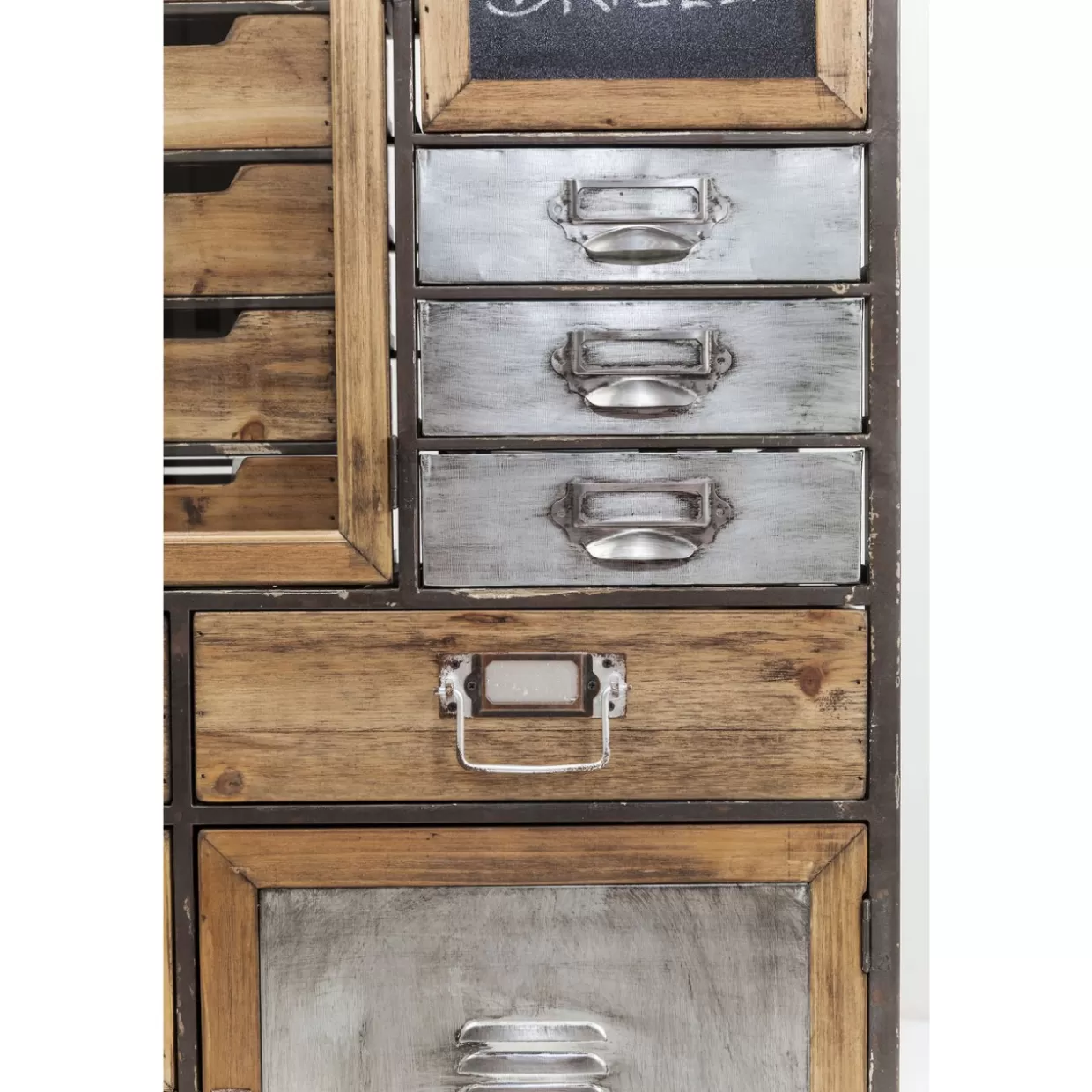 Creazioni Artigianali KARE - Cassettiere & Credenze d'Autore | Collezione Art Factory

：
1. 